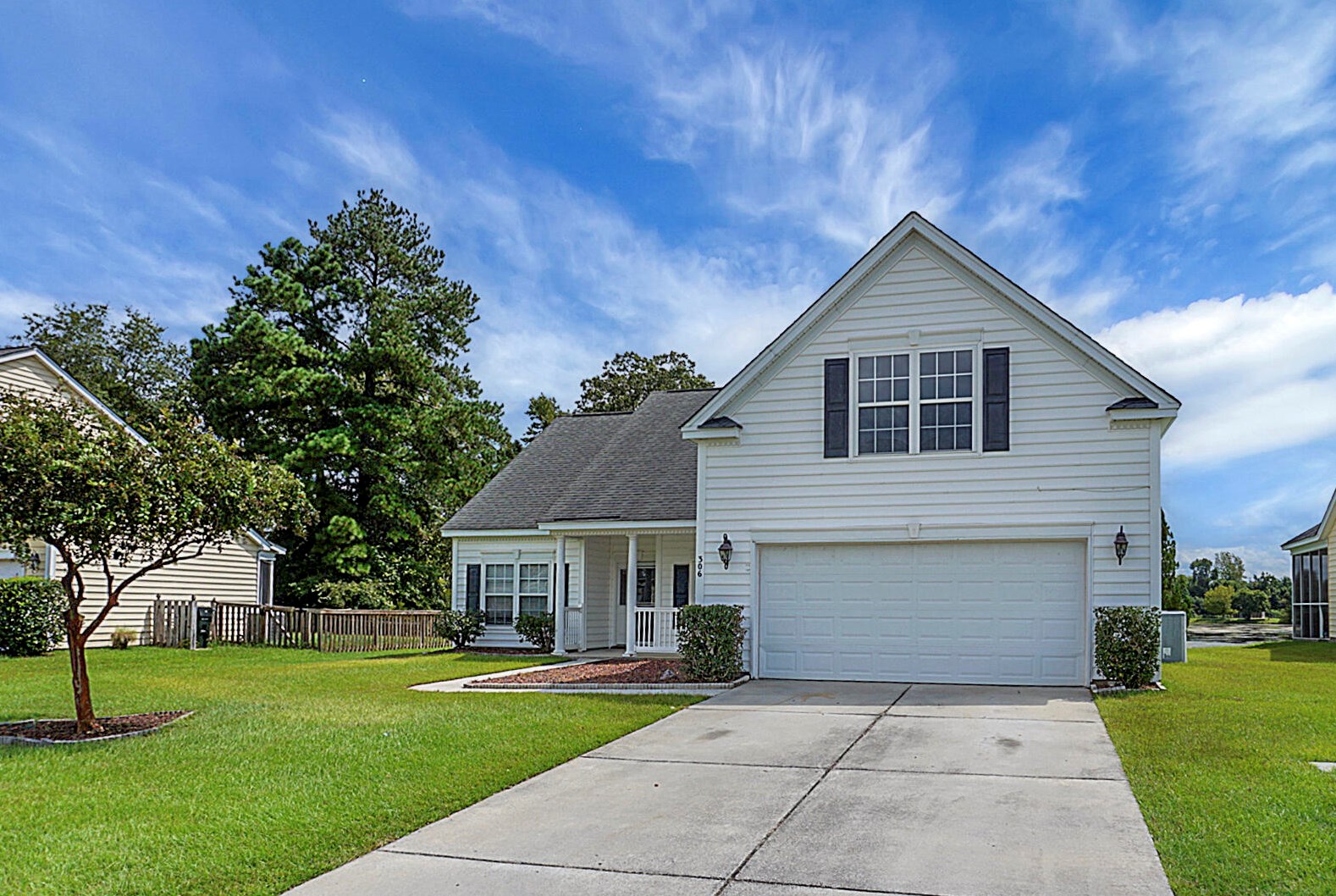 306 Lakewind Dr, Moncks Corner, SC 29461-7448