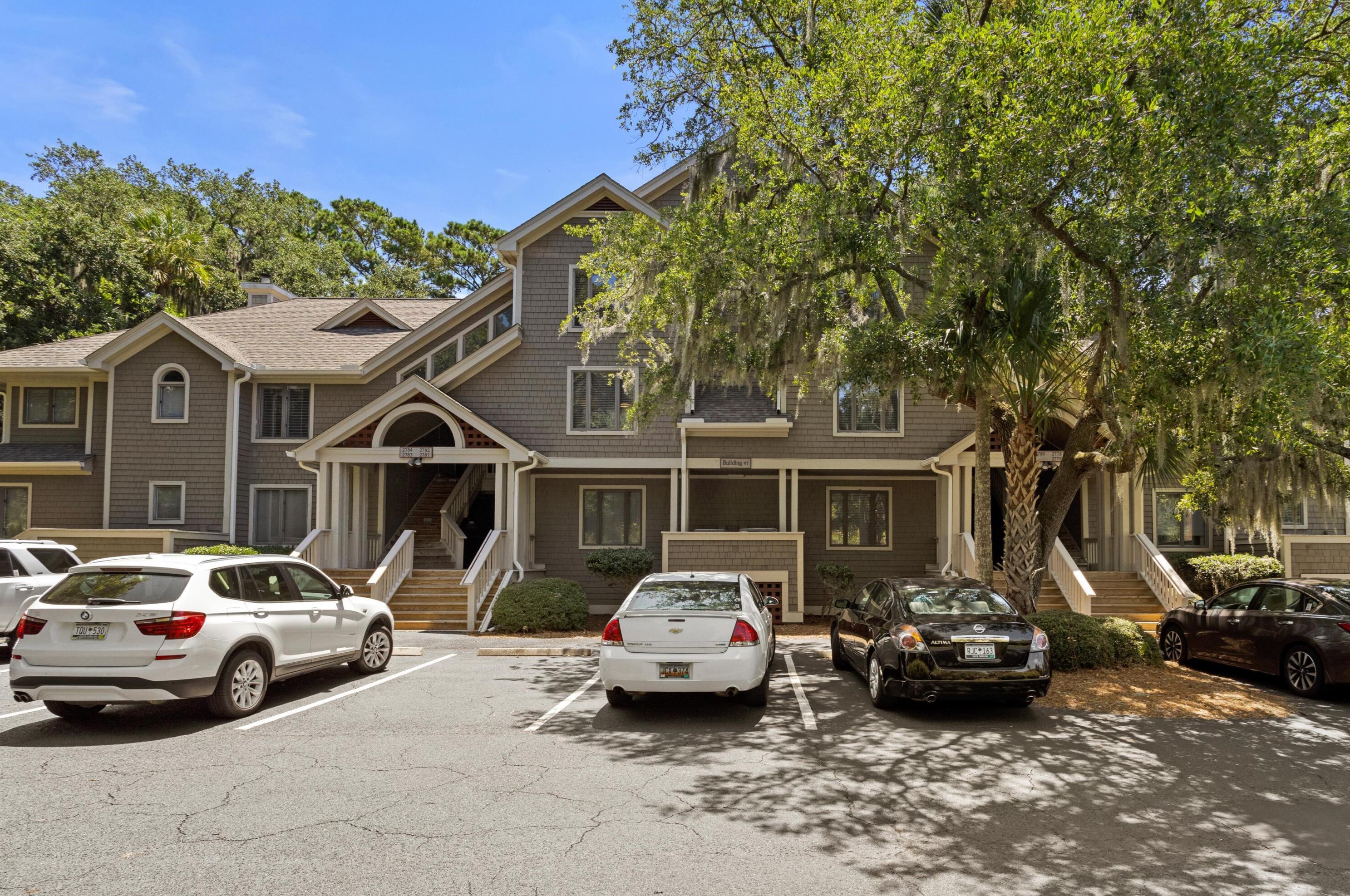 2782 Hidden Oak Dr, Johns Island, SC 29455