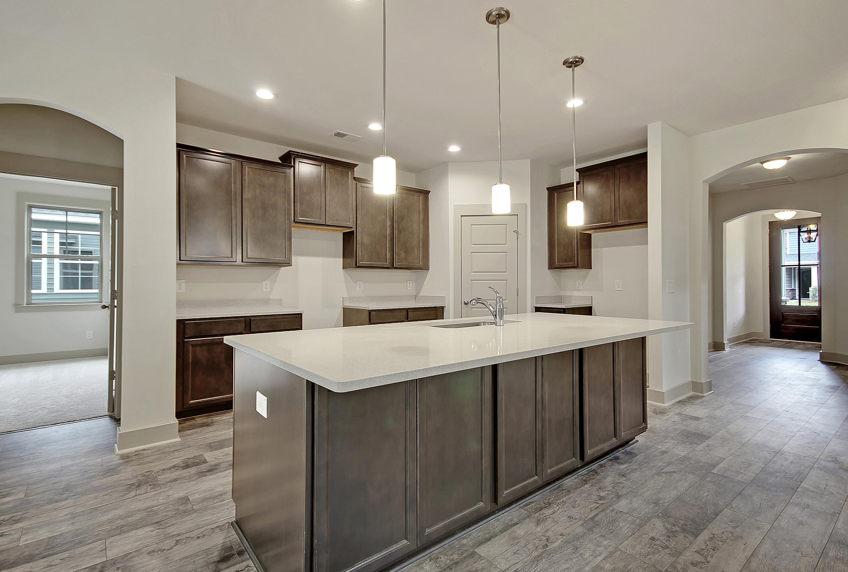 523 Coaxum Rd, Mount Pleasant, SC 29464-9238