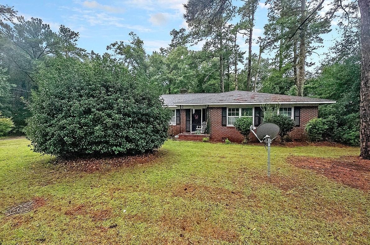249 Bells Hwy, Walterboro SC  29488-2701 exterior