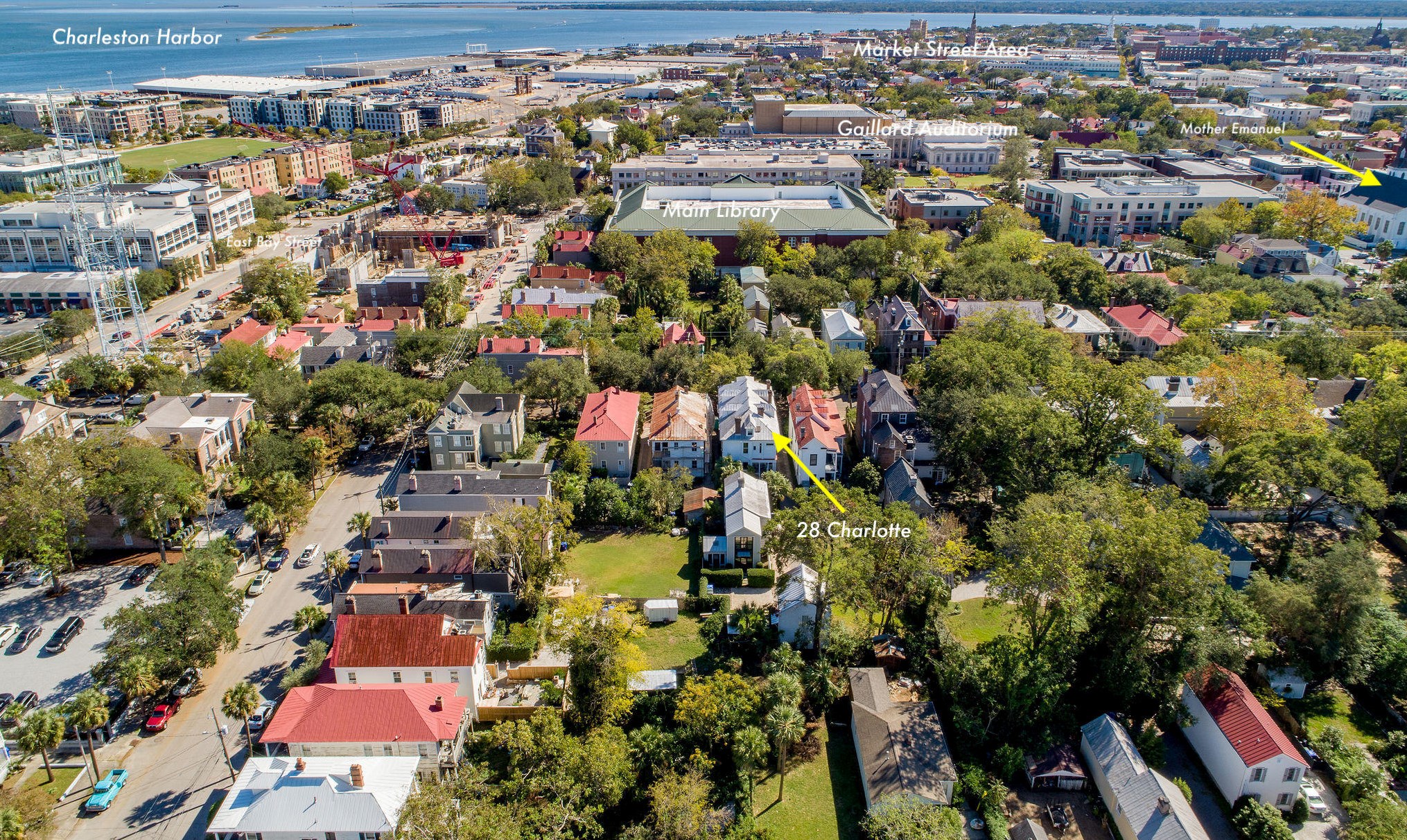 28 Charlotte St, Charleston SC 29403-6613 exterior