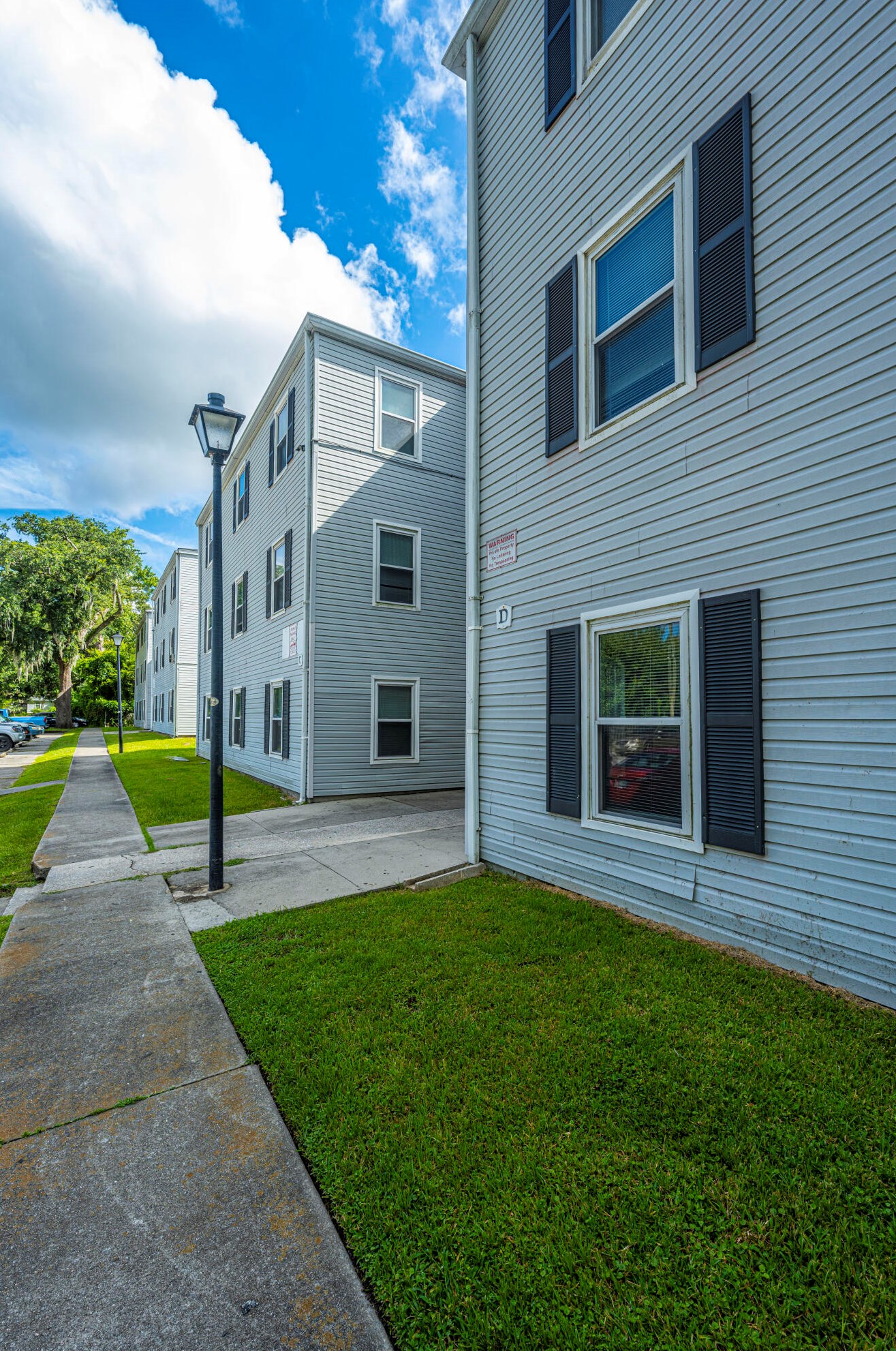 1251 Sumner Ave, Charleston SC 29406-3840 exterior