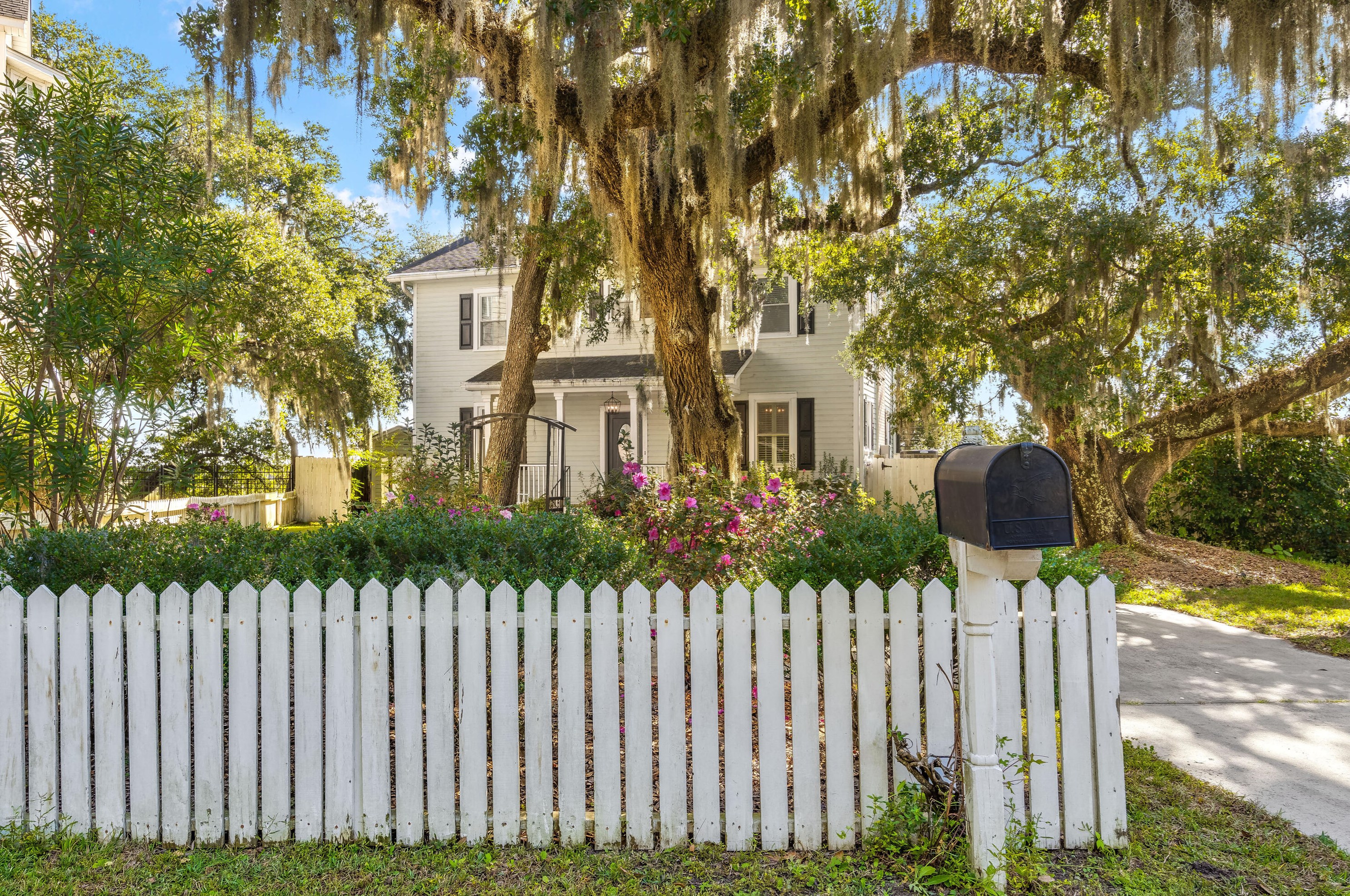 2109 Virginia Oak Ct, Charleston, SC 29414-6155