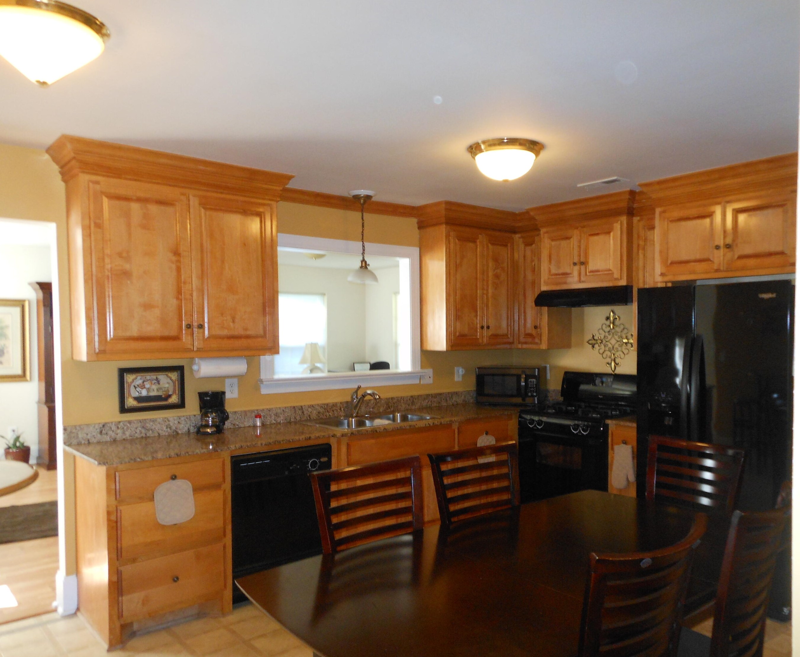 1489 Deleston St, Charleston, SC 29412-8040
