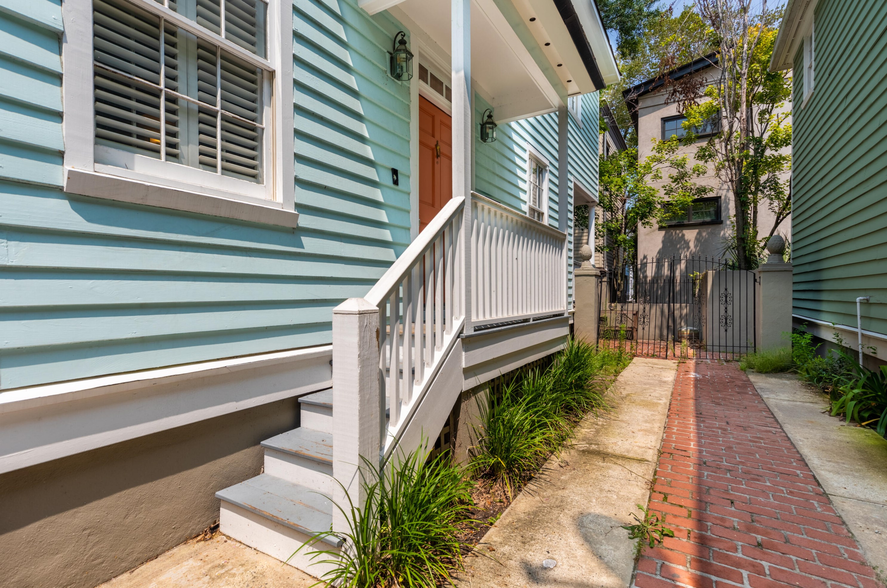 19 Radcliffe Pl, Charleston, SC 29403-6147