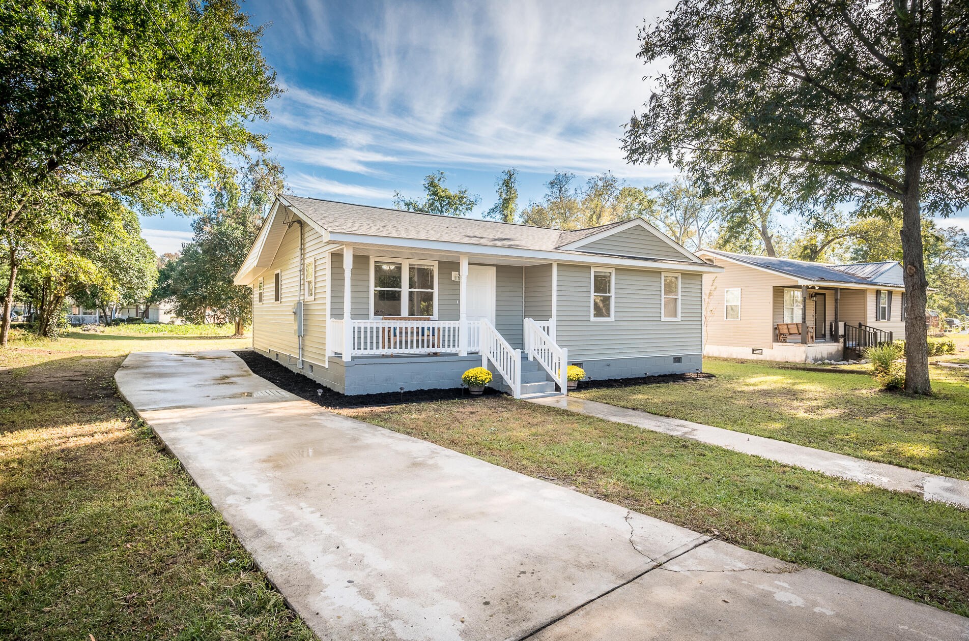 1087 Unity Rd, Holly Hill, SC 29059-8339