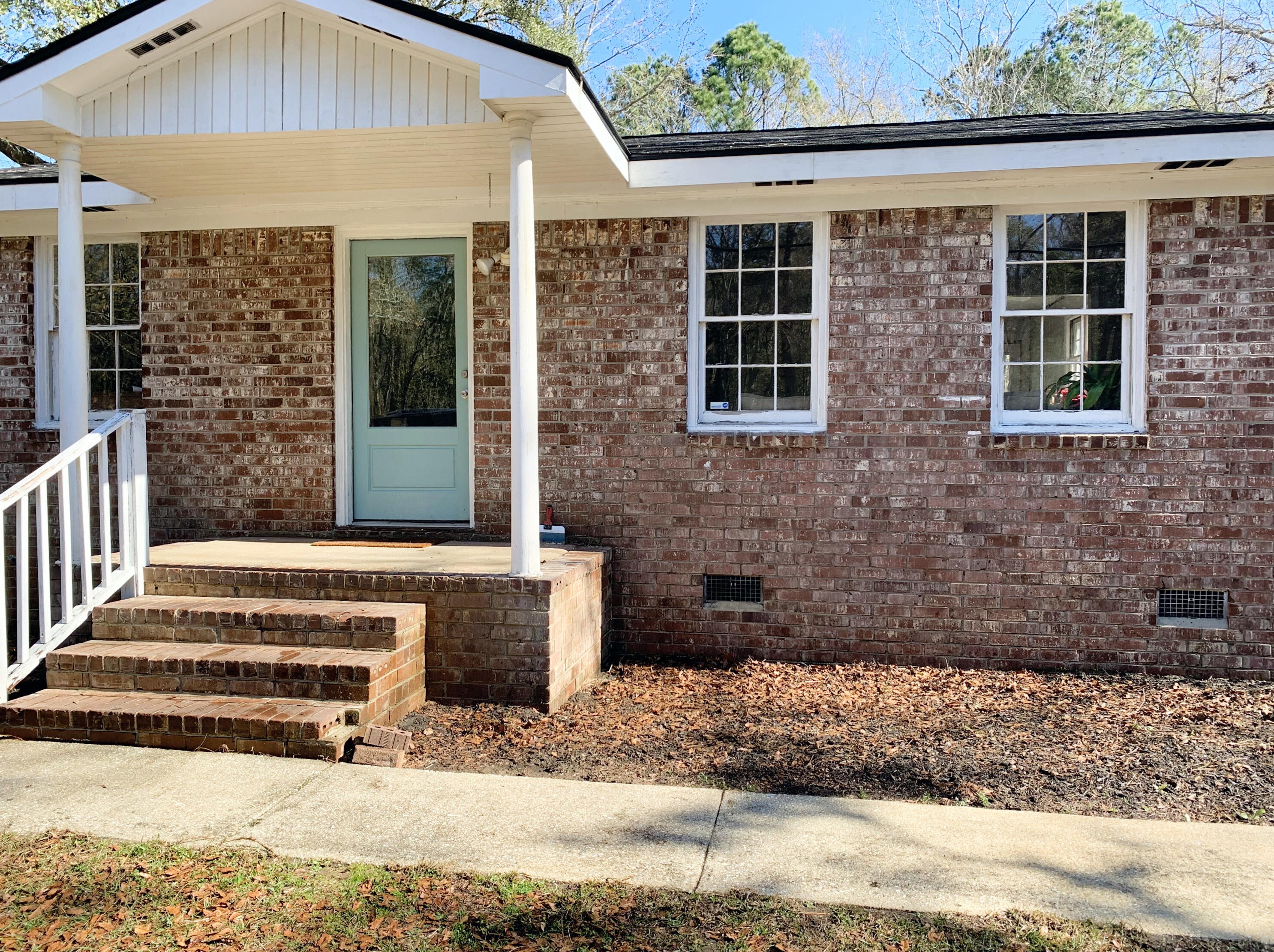1907 Bohicket Rd, Johns Island, SC 29455