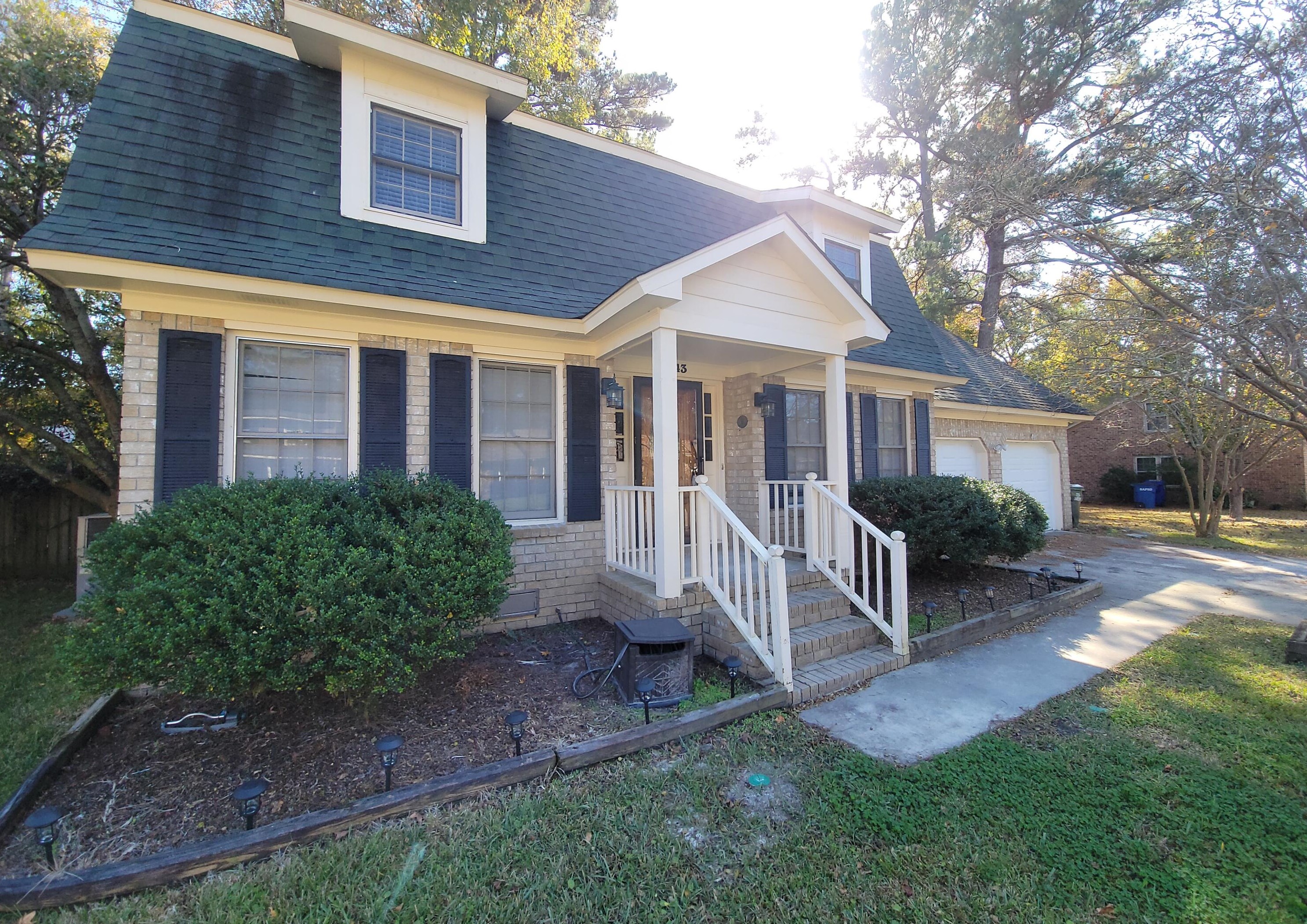 1643 Sulgrave Rd, Charleston, SC 29414-5933