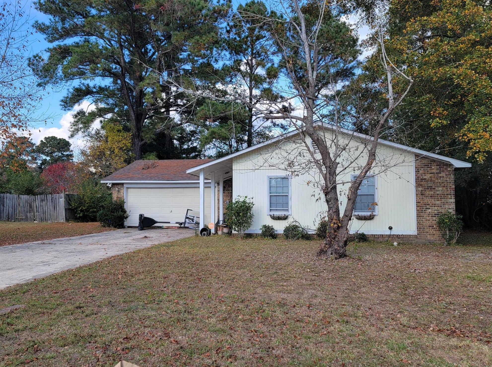 7650 Ovaldale Dr, Charleston, SC 29418-3241