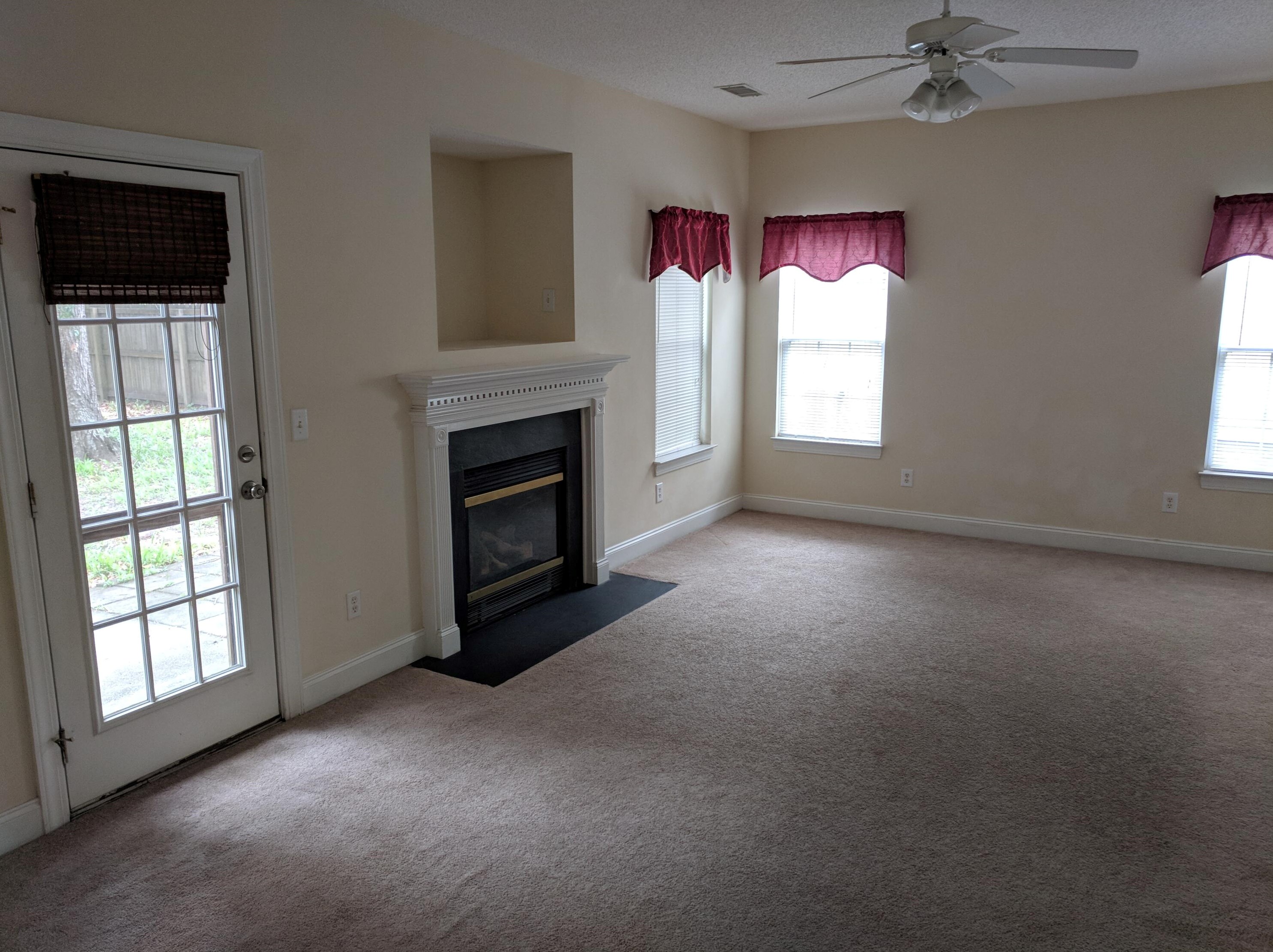 1006 Jamsie Cove Dr, Charleston SC  29412-4965 exterior