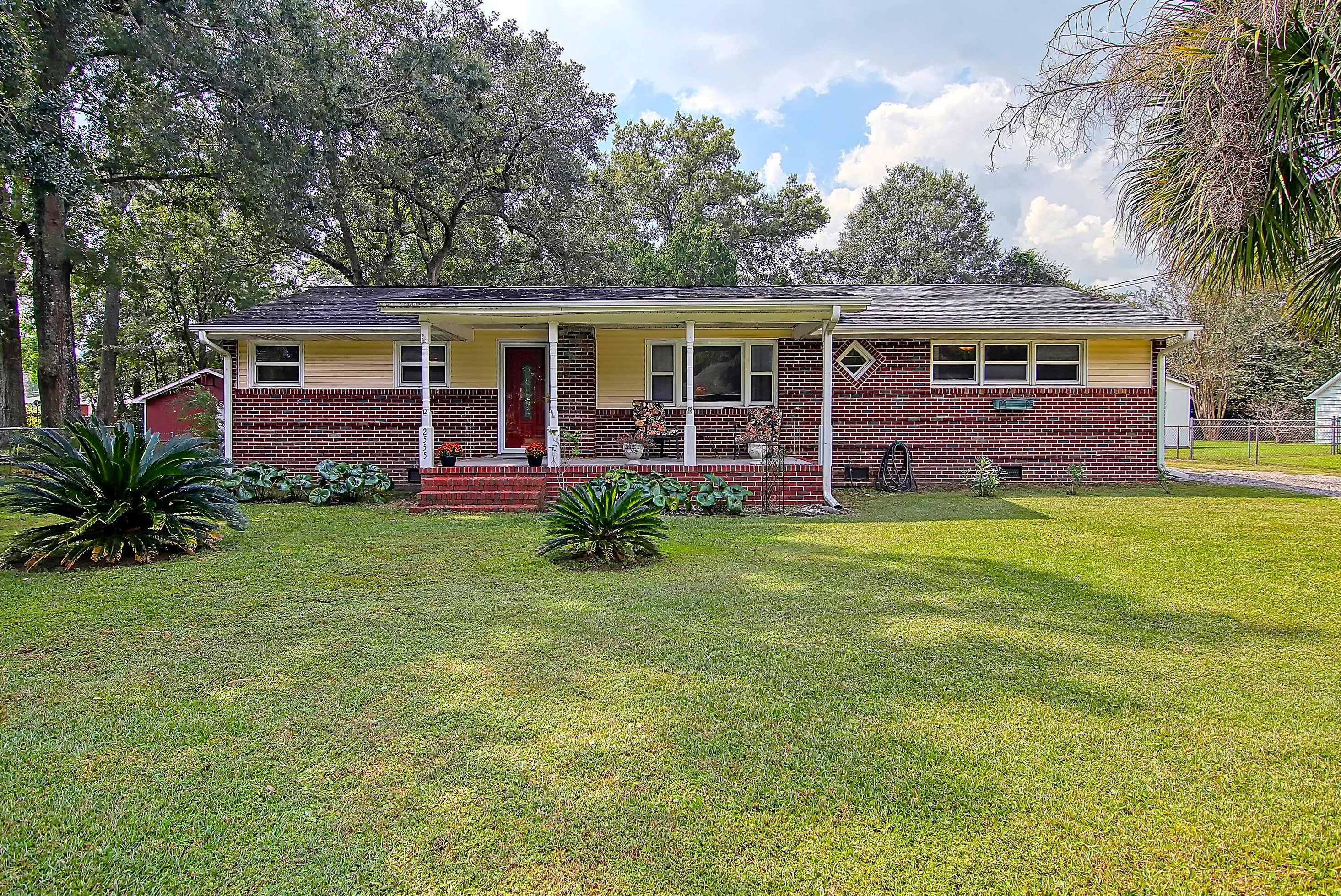 2555 Church Creek Dr, Charleston, SC 29414-6407