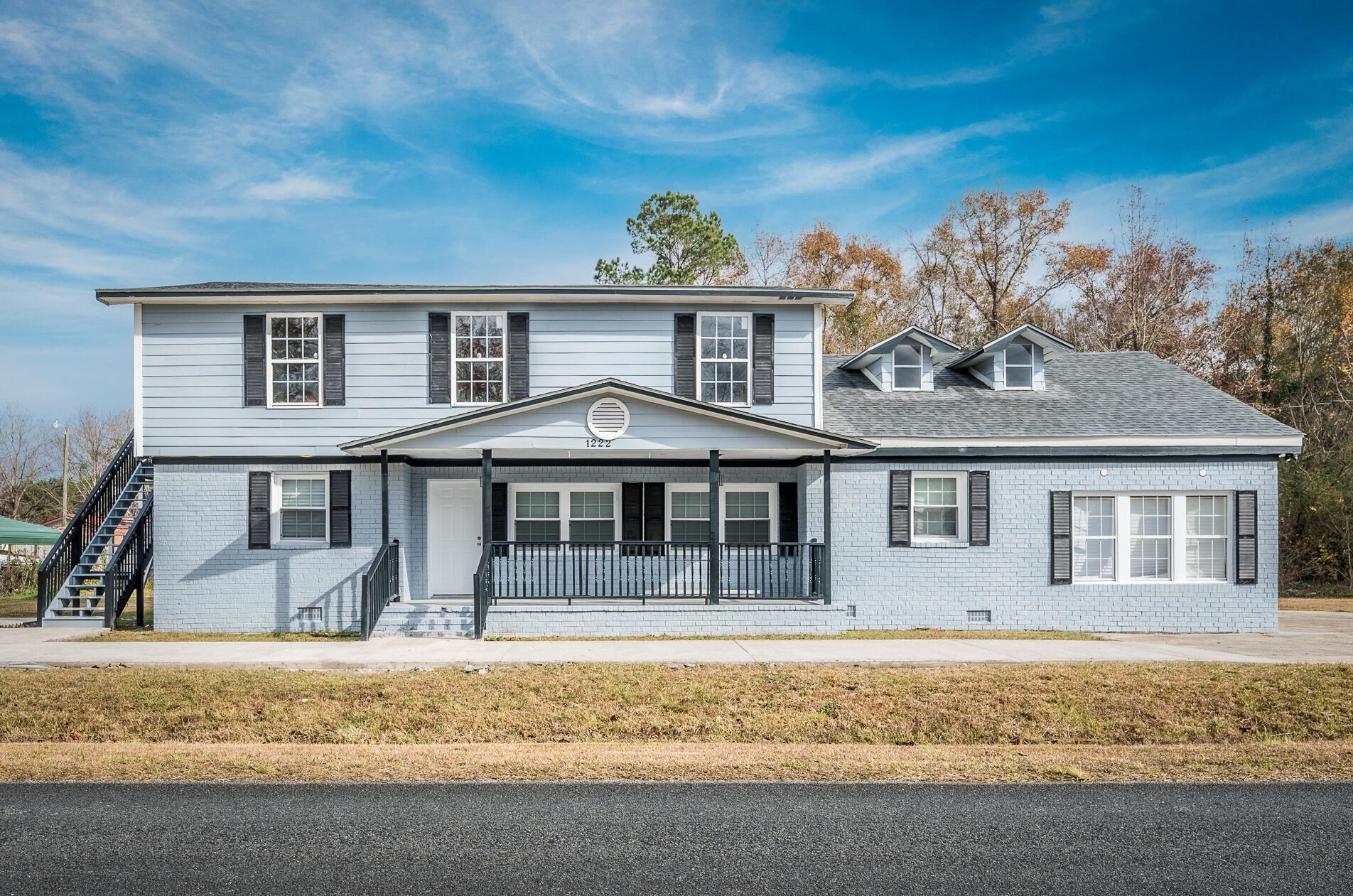 1222 Queenie Rd, Moncks Corner, SC 29461