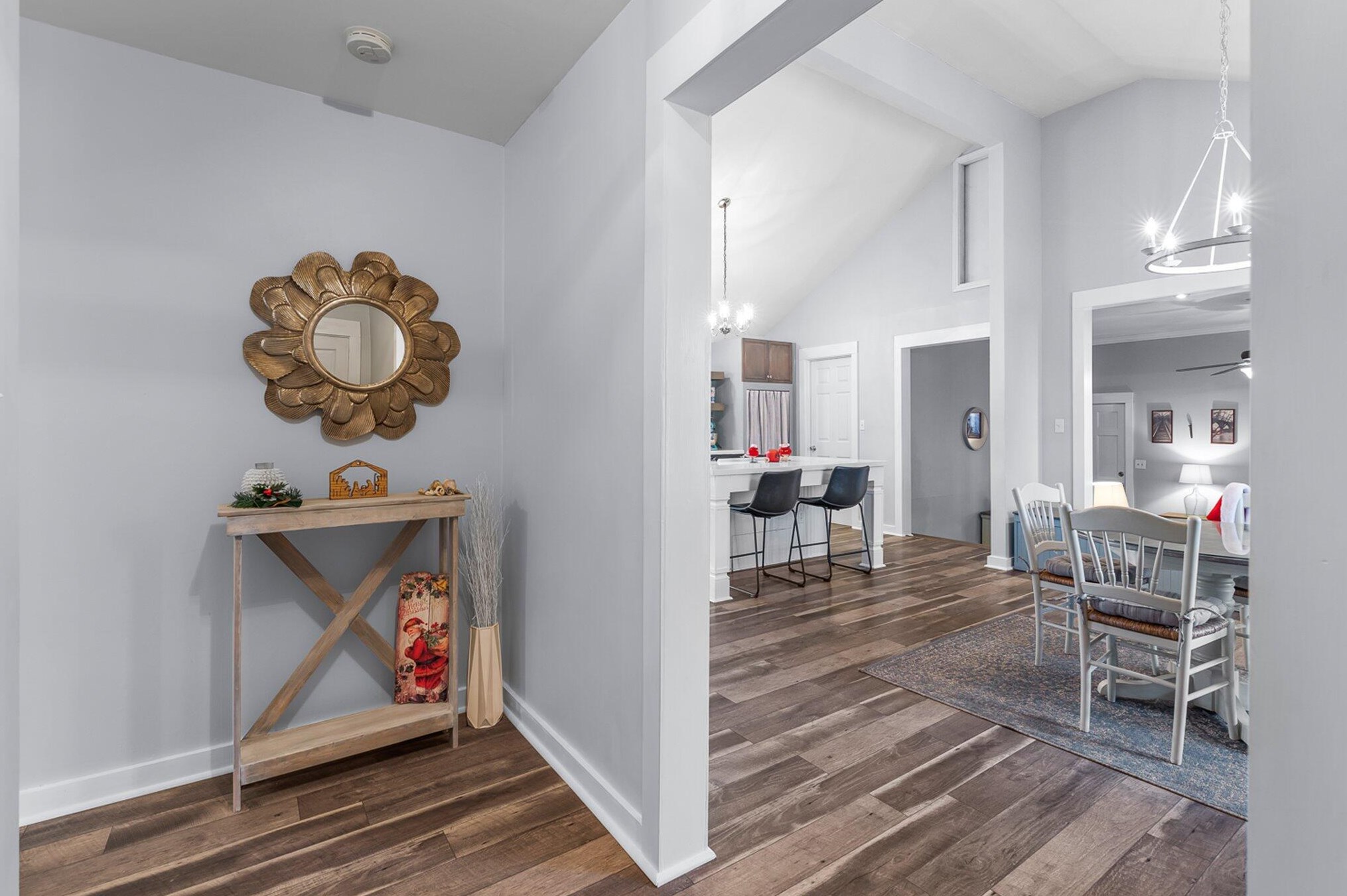 690 Port Cir, Charleston, SC 29412-8975