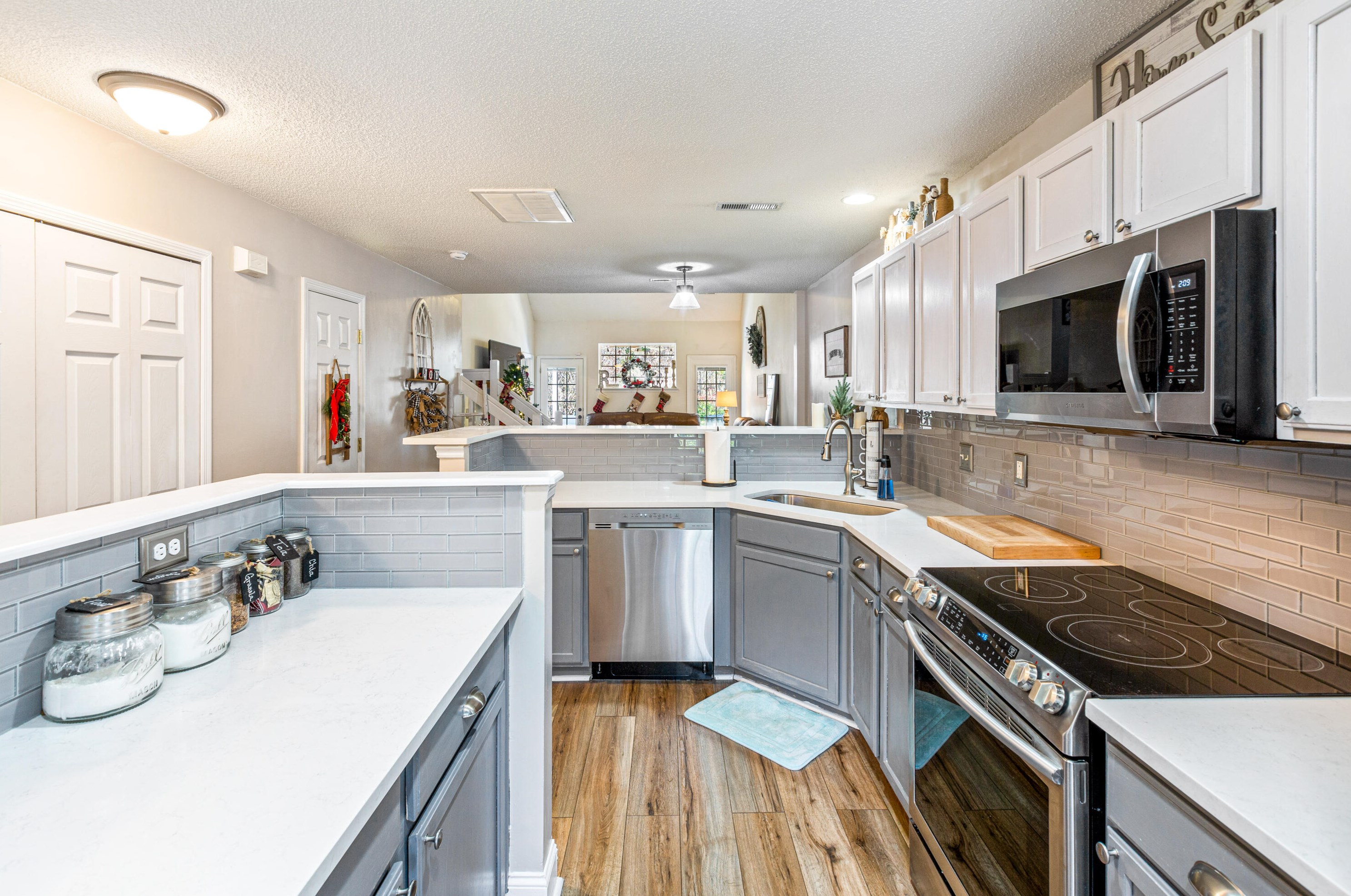 124 Darcy Ave, Charleston SC  29445-6664 exterior