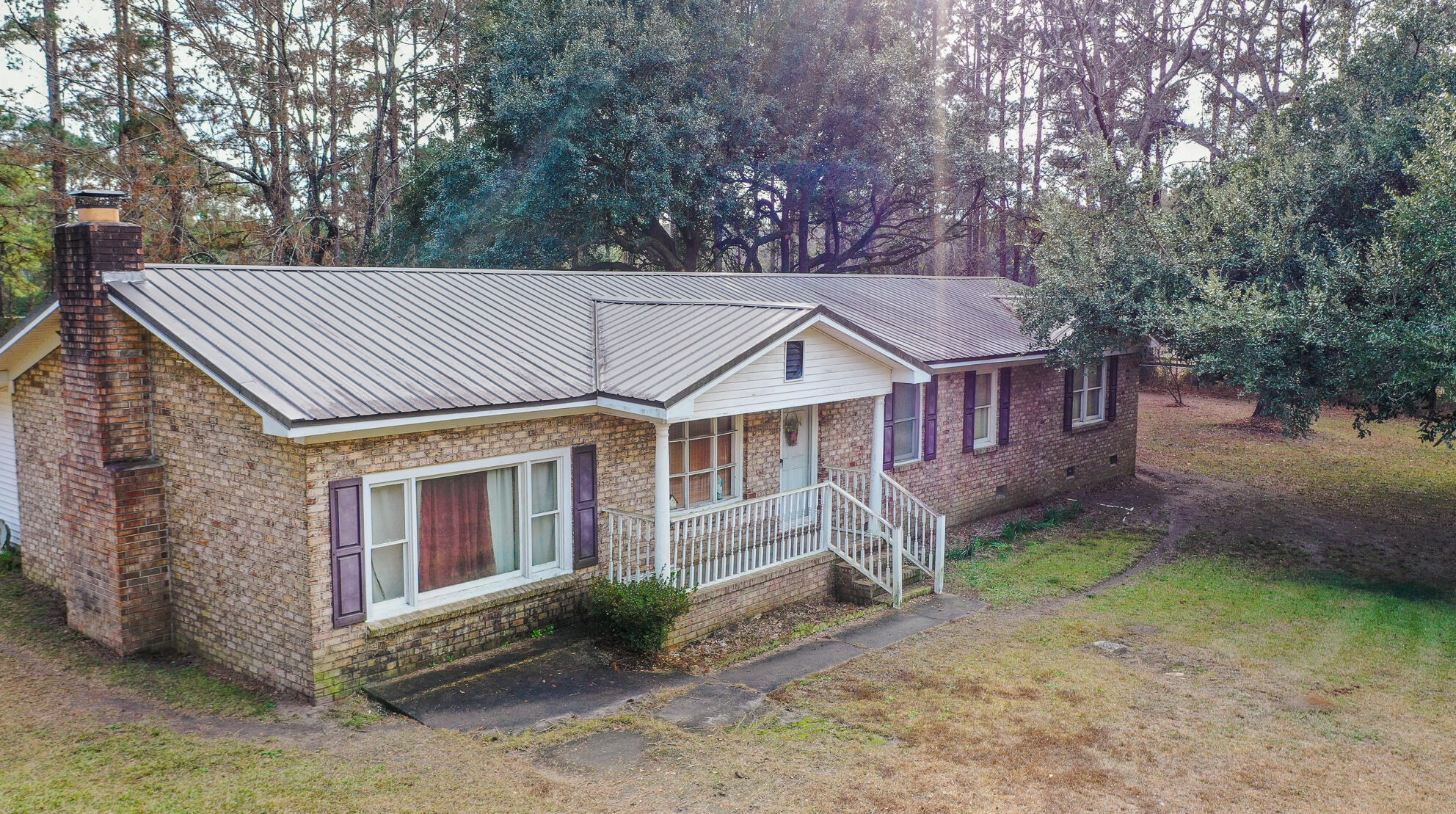 1687 Cooper Store Rd, Moncks Corner, SC 29461-8337