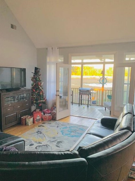 1483 Harborsun Dr, Charleston SC 29412-8289 exterior