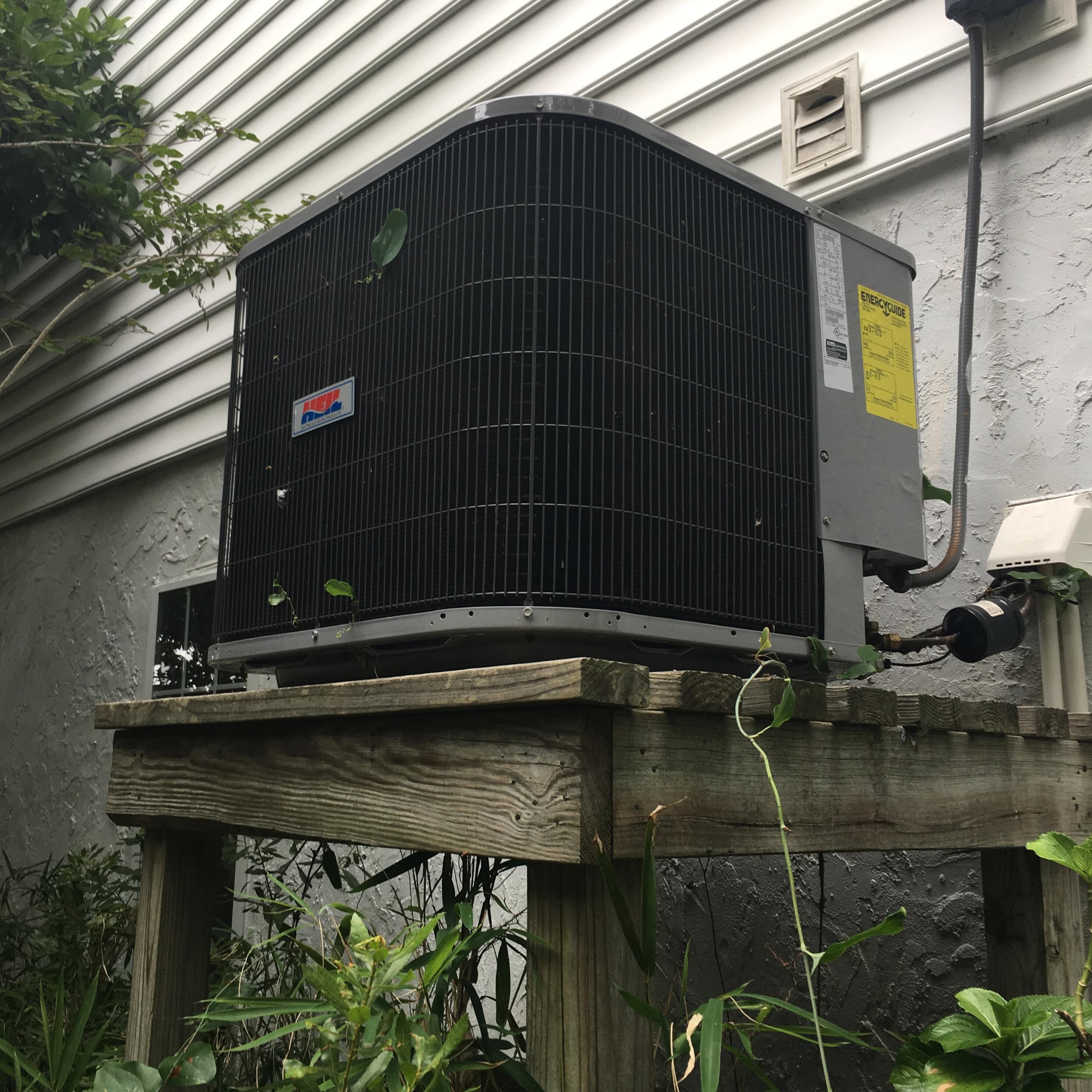 1483 Harborsun Dr, Charleston SC 29412-8289 exterior