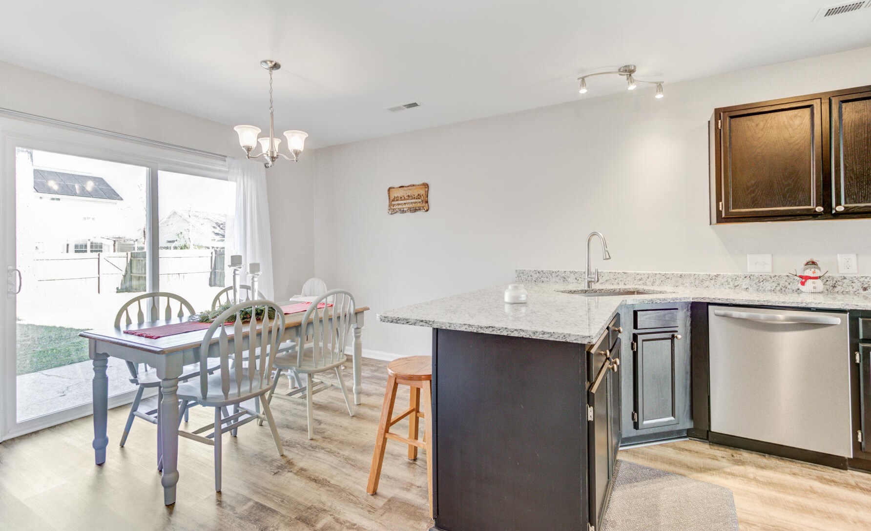 230 Hastings Dr, Charleston SC 29445-6620 exterior