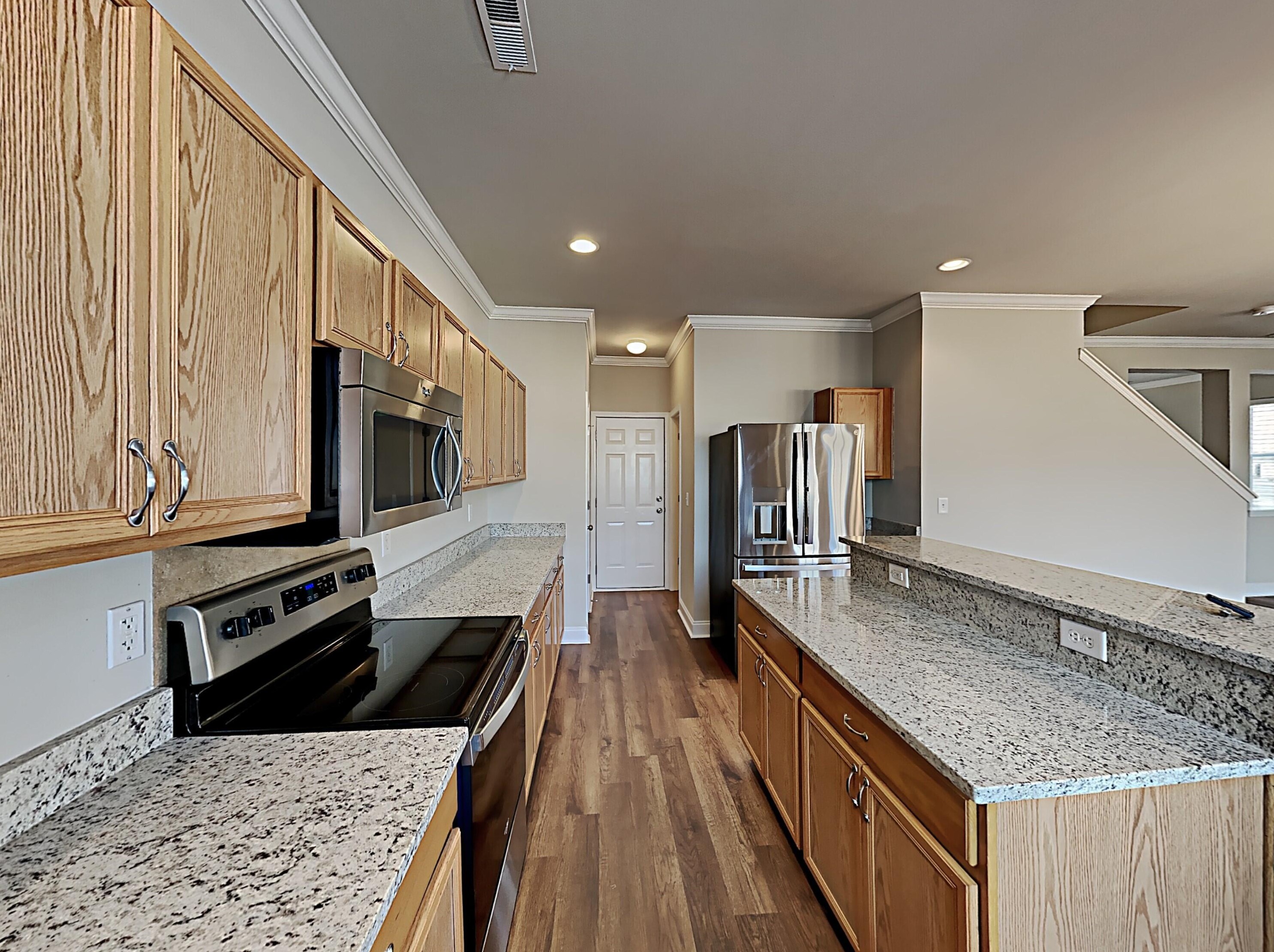 307 Evesham Ave, Moncks Corner, SC 29461