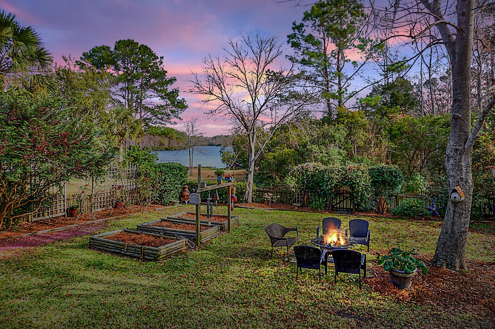 101 Norfolk Way, Charleston, SC 29445-7102