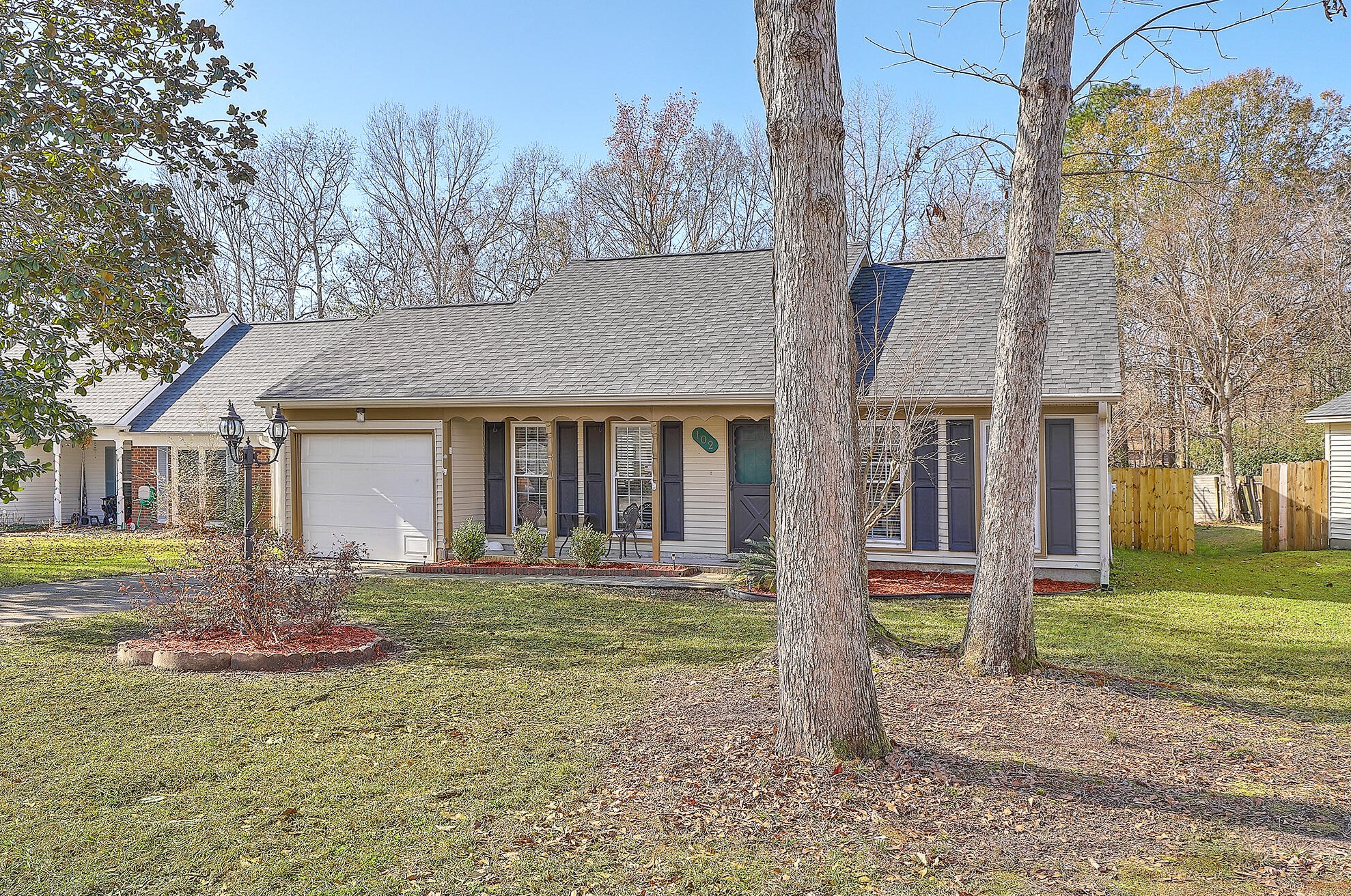 102 Ceinwein Ct, Charleston, SC 29445-7505