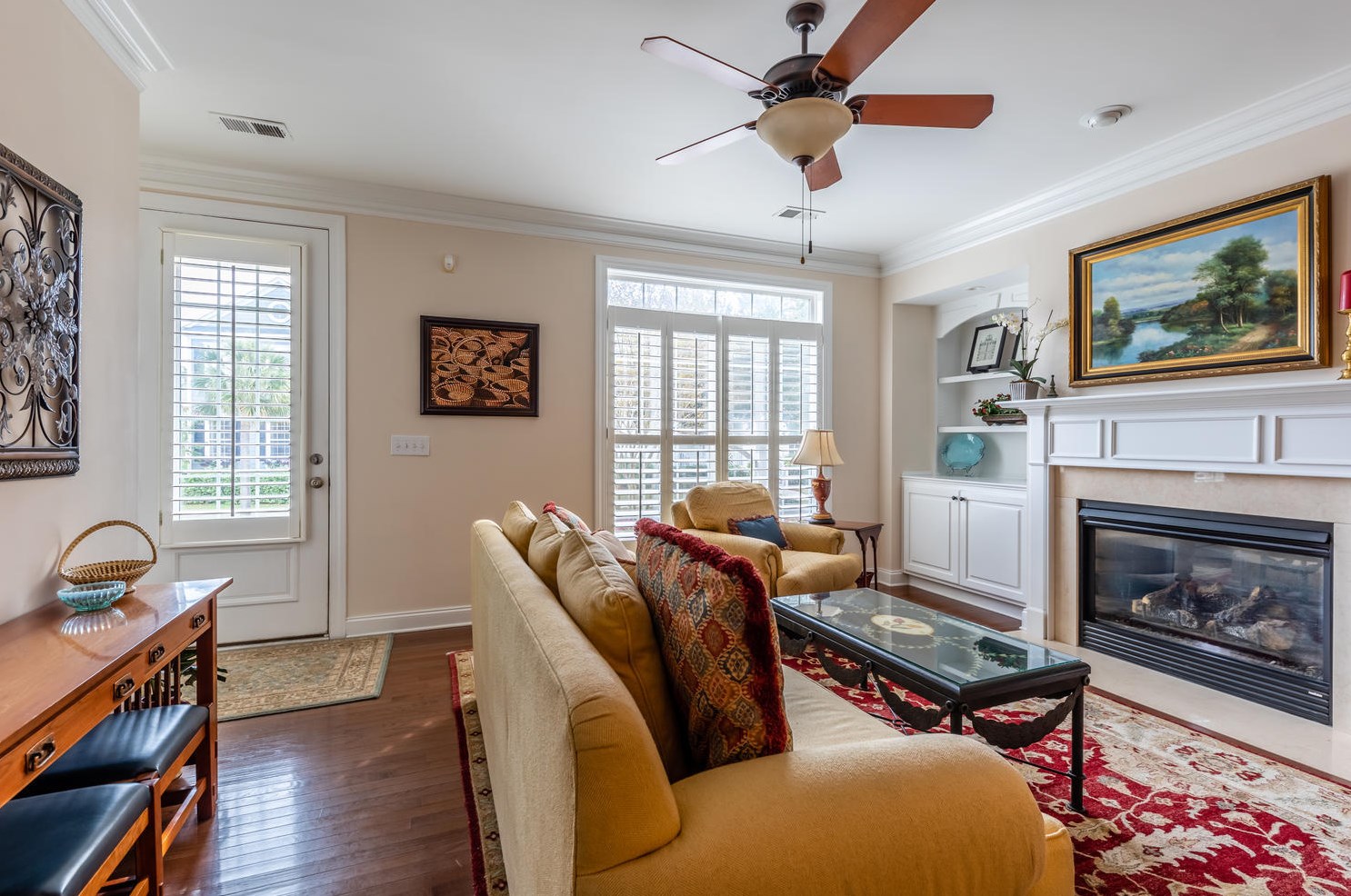 1465 Clancy Rd, Mount Pleasant SC  29466-9319 exterior