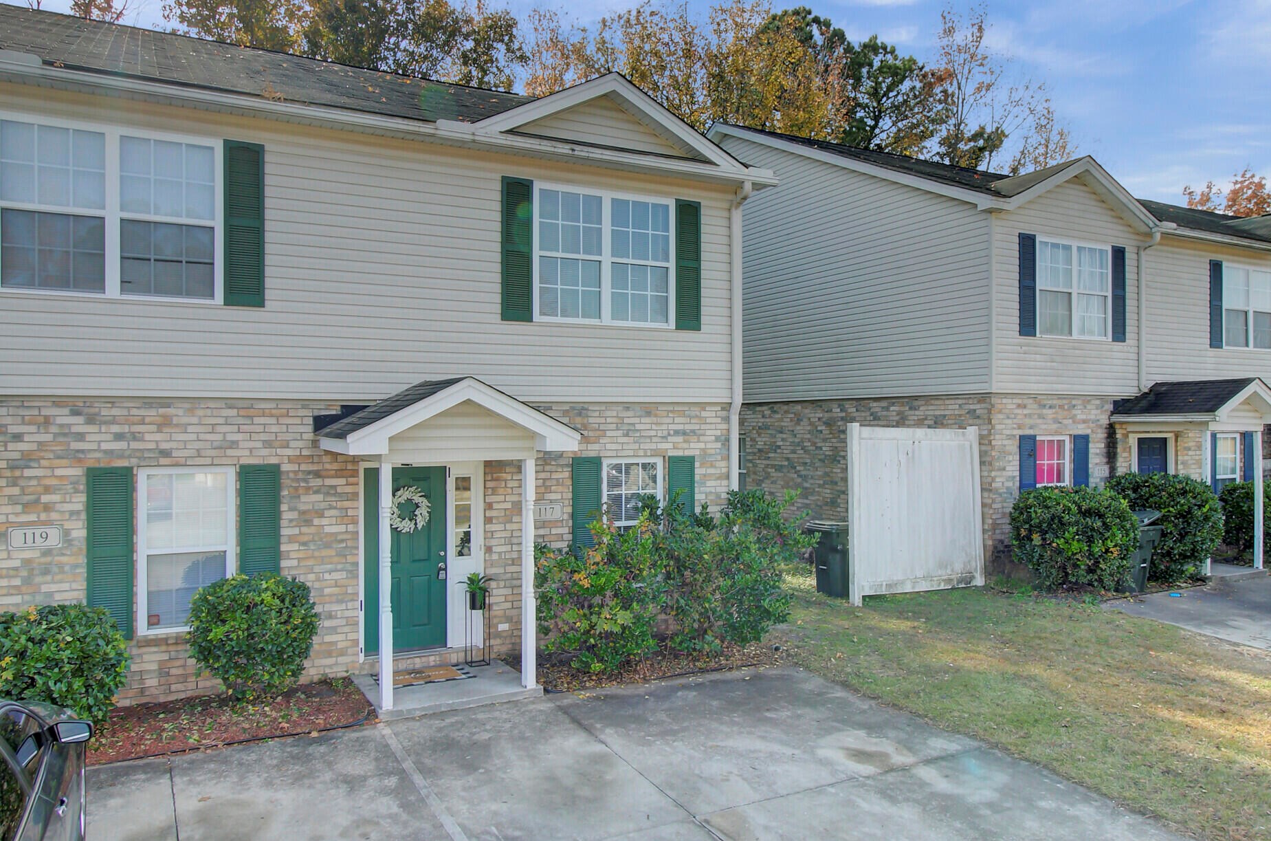 117 Pineshadow Dr, Charleston SC  29445-4665 exterior