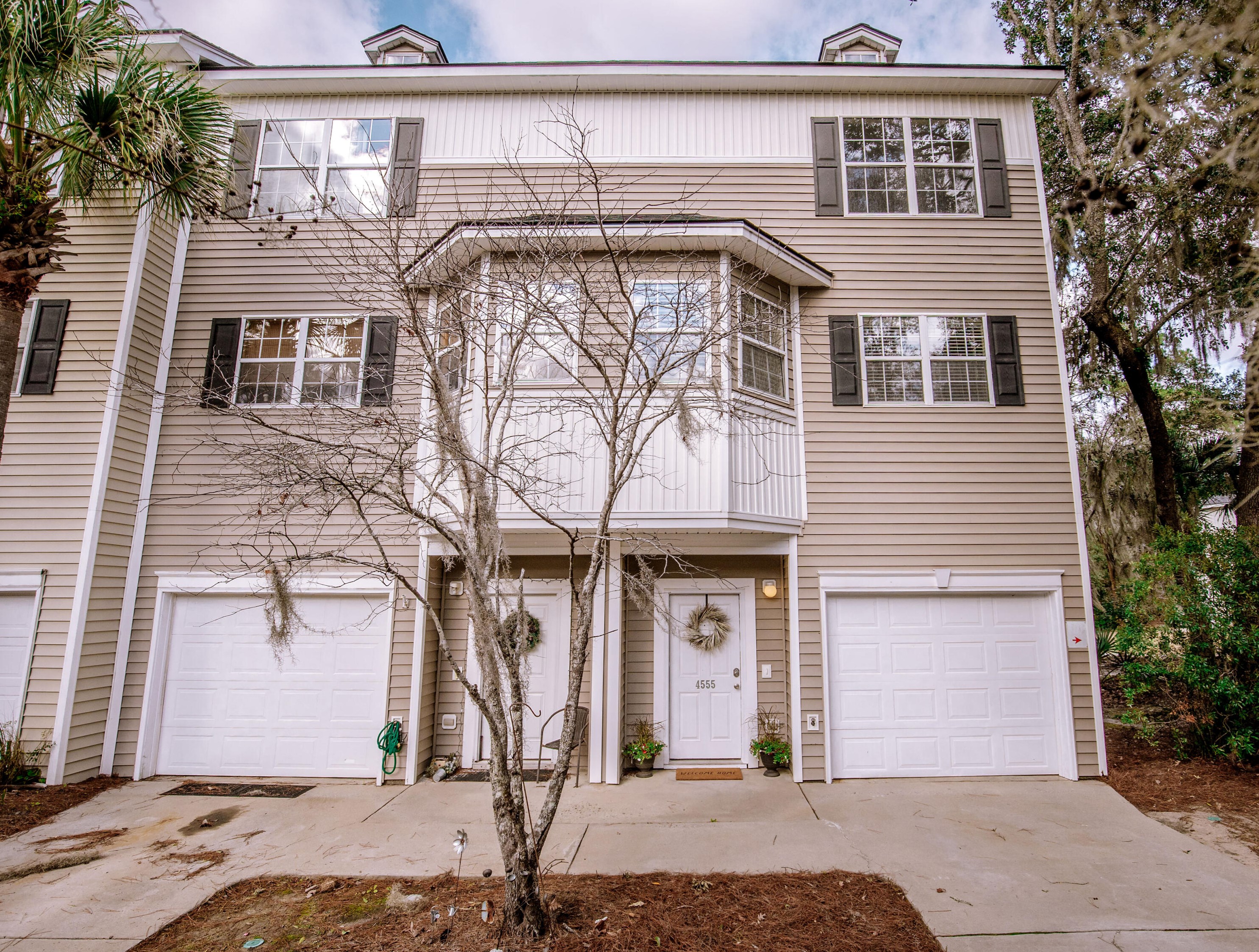 4555 Great Oak Dr, Charleston, SC 29418-5002