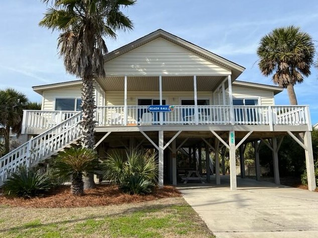 143 Palmetto Blvd, Edisto, SC 29438-3016