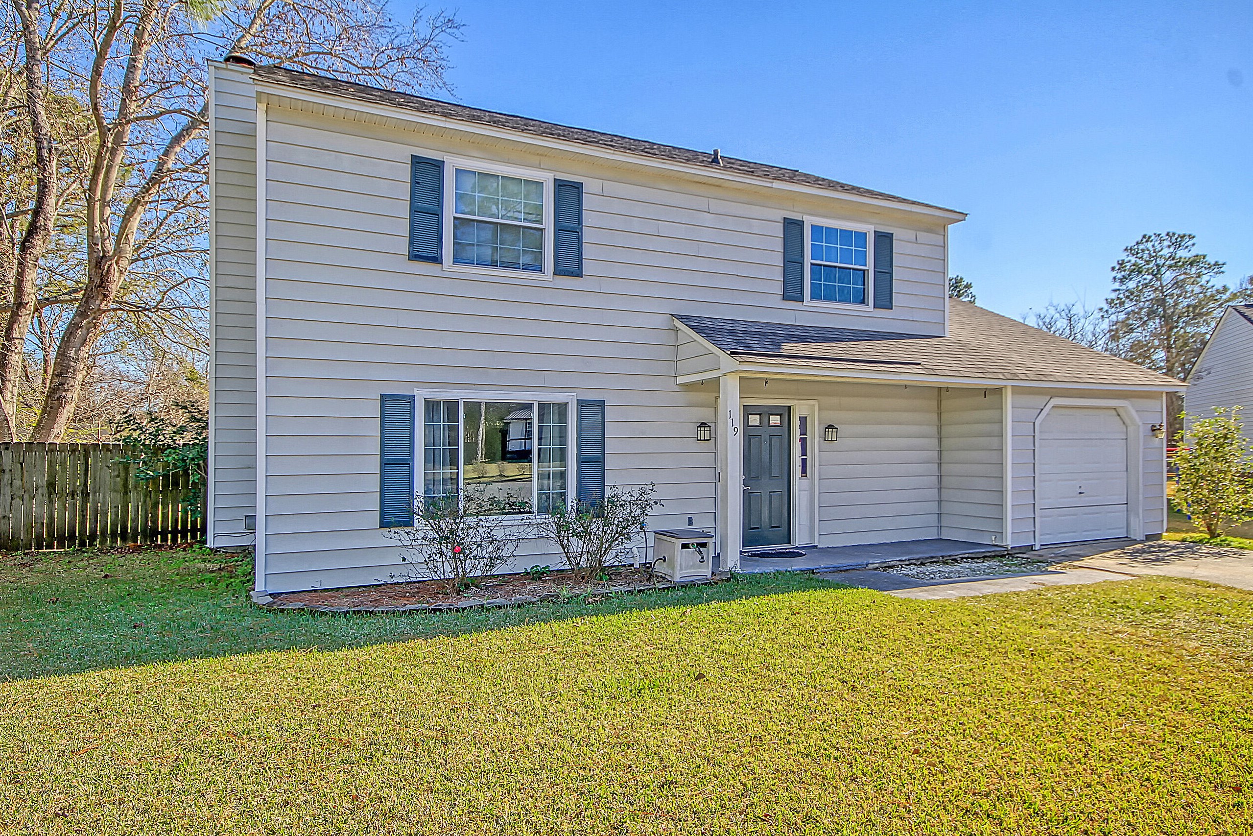 119 Ewell Ct, Summerville, SC 29483-1961