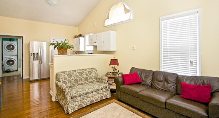 94 Hanover St, Charleston SC  29403-5076 exterior