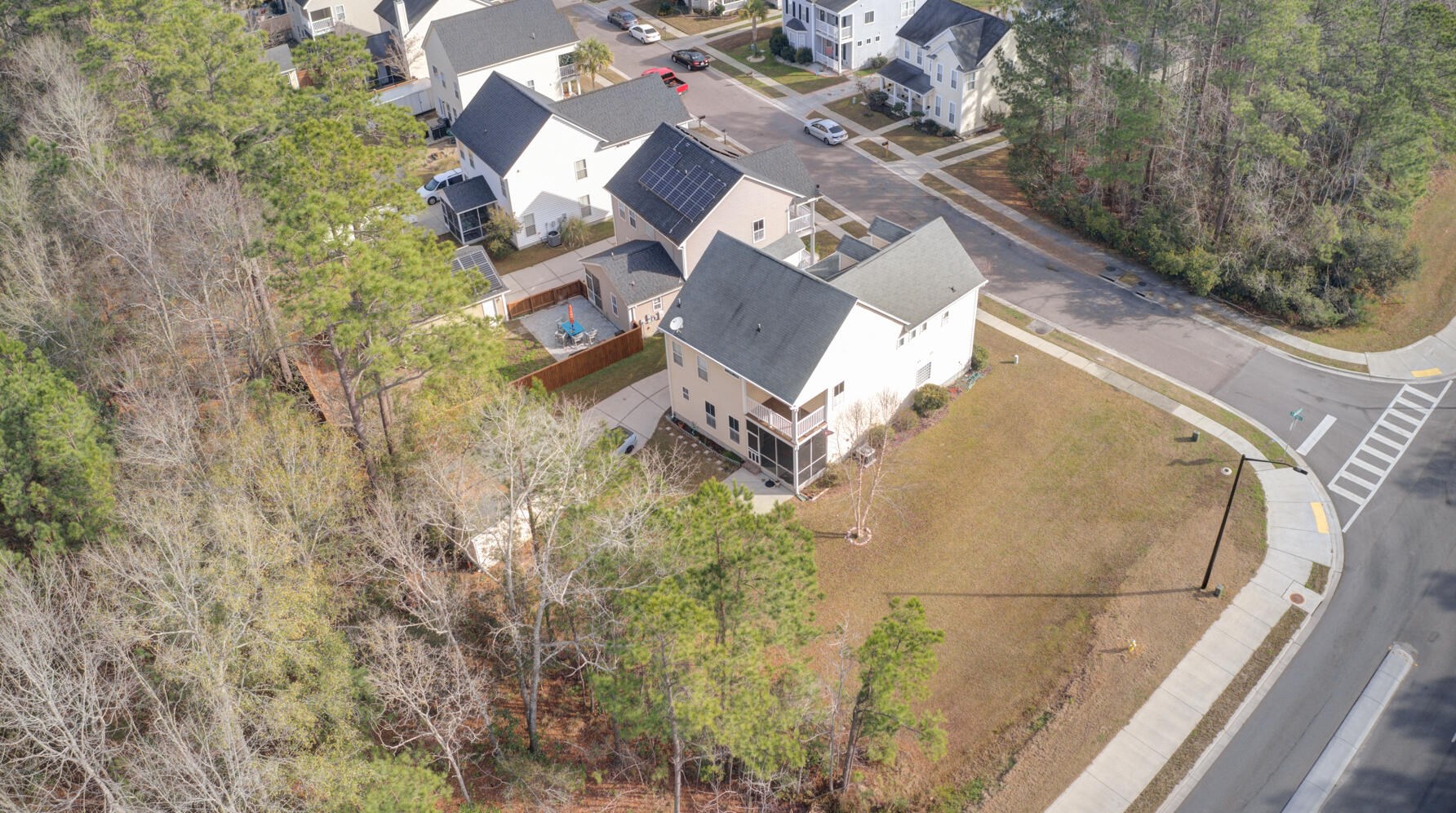 590 Delafield Dr, Summerville, SC 29483-7069