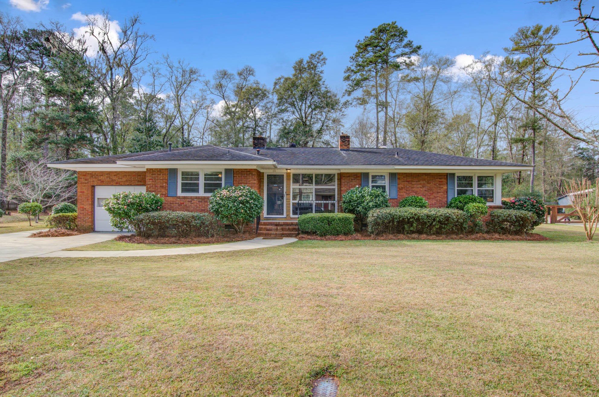 111 Greenbay St, Walterboro, SC 29488-3511