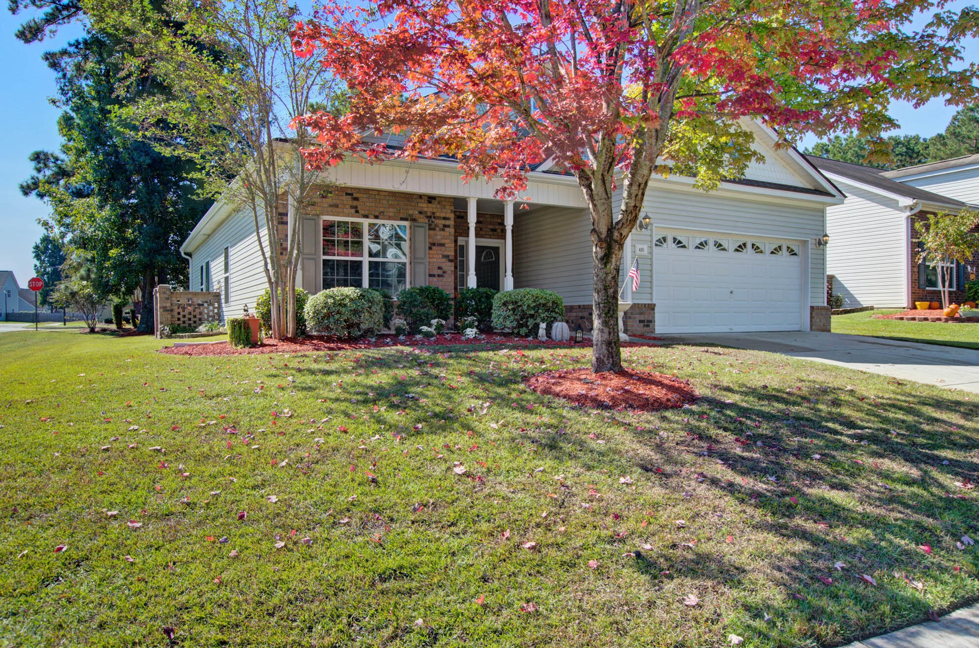 401 Norwood Ct, Moncks Corner, SC 29461-6465