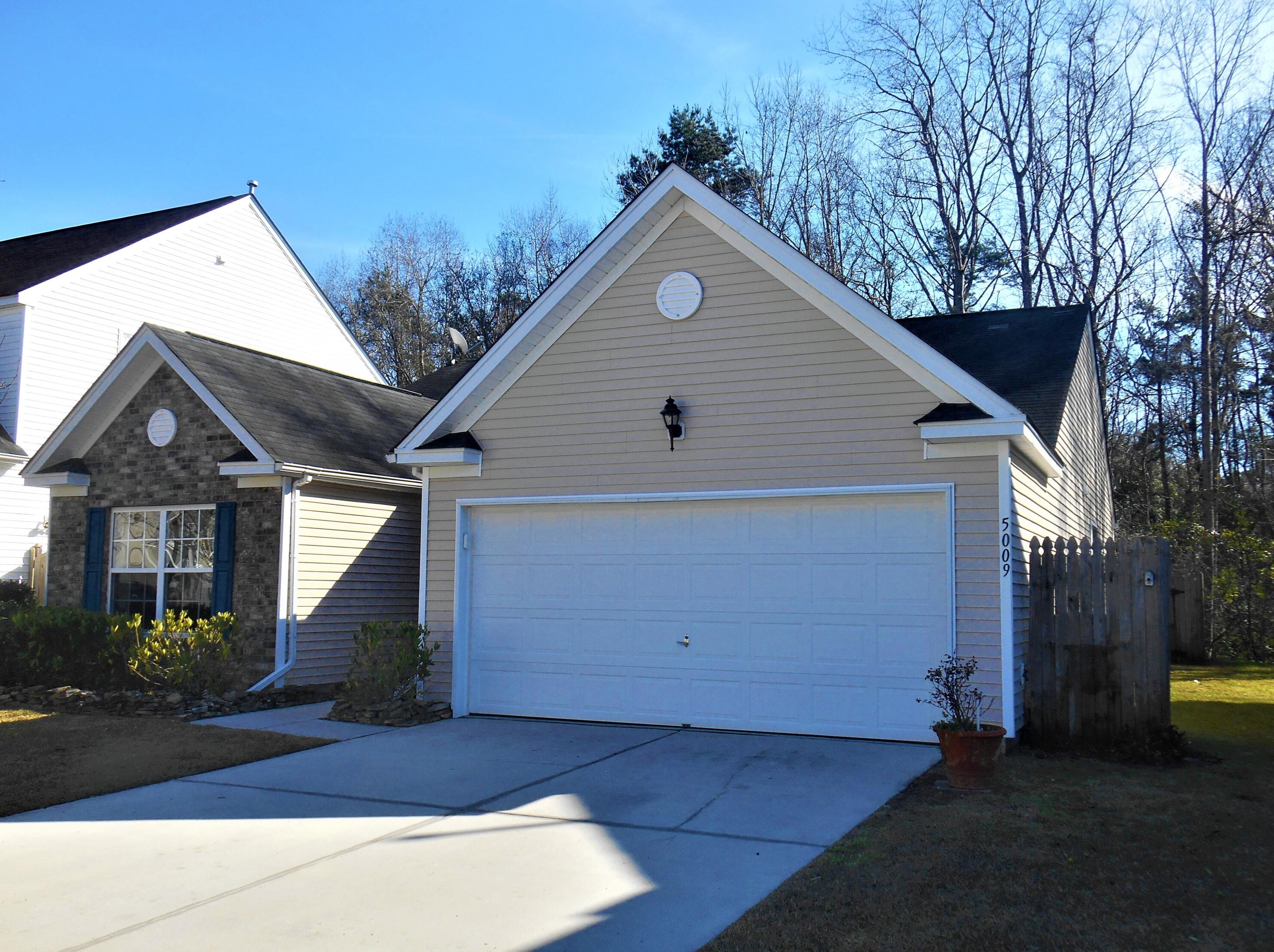 5009 Whitfield Ct, Summerville, SC 29485-6321