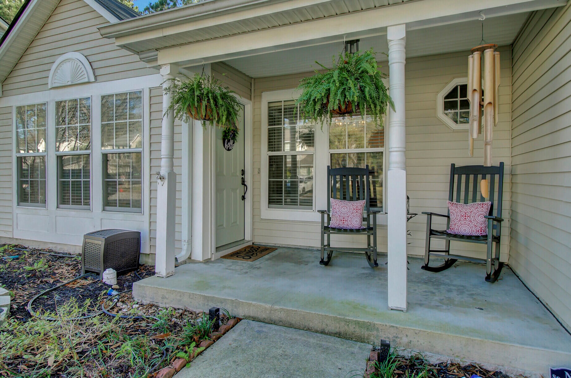 329 Damascus Dr, Summerville, SC 29483-9279