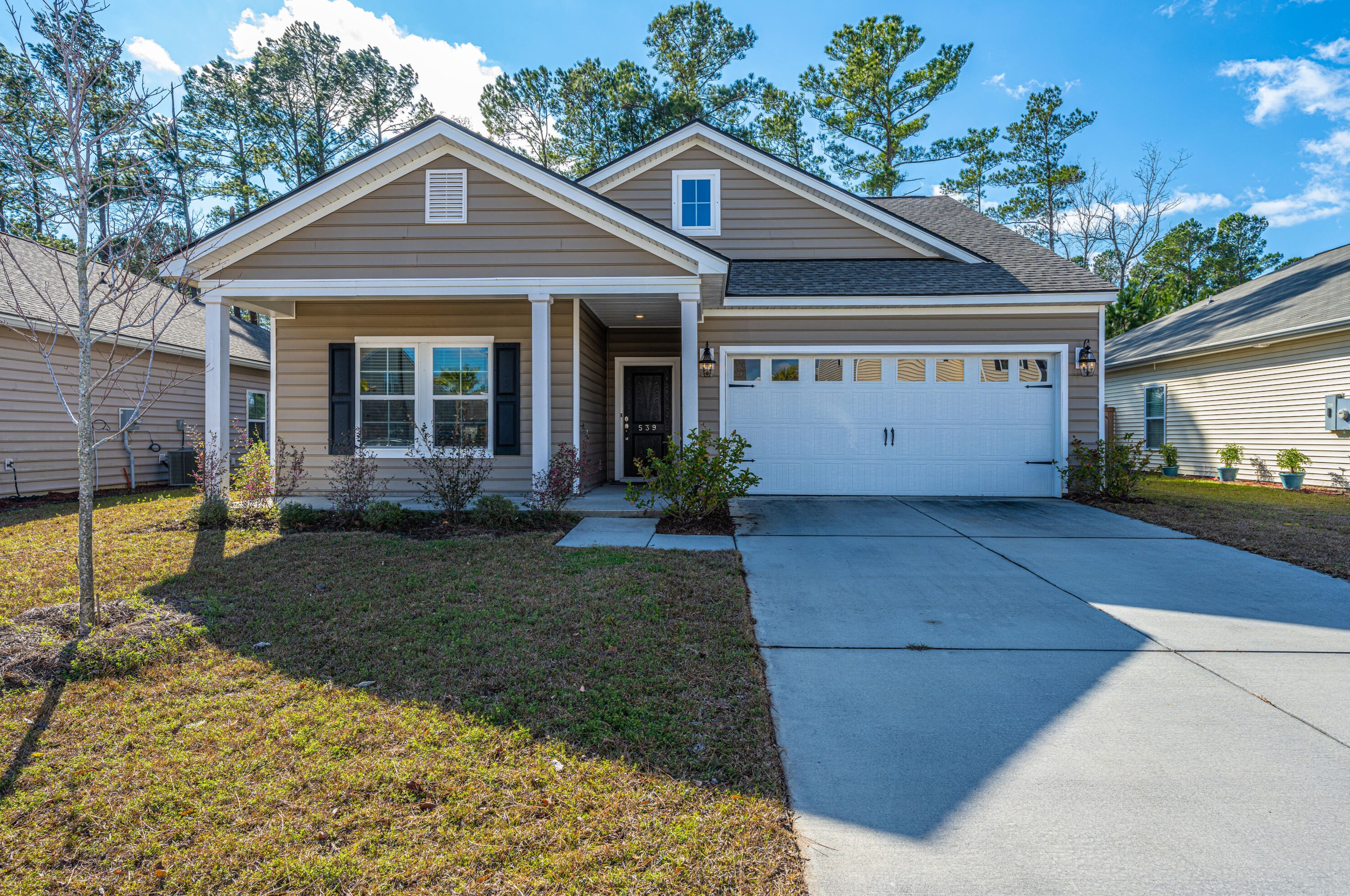 539 Nandina Dr, Charleston, SC 29445-7365