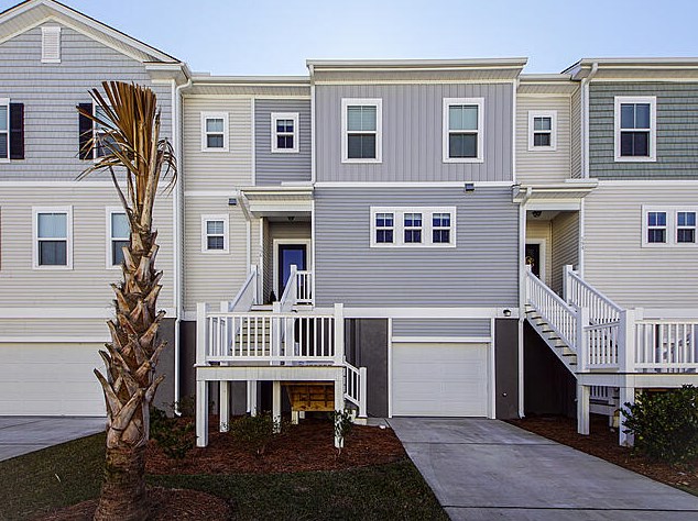 596 Mclernon Trce, Johns Island, SC 29455