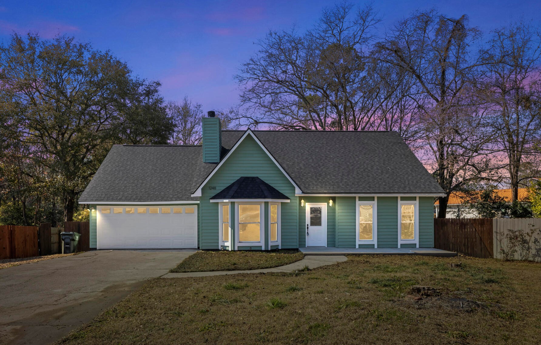1248 Westward Dr, Charleston, SC 29445-4654