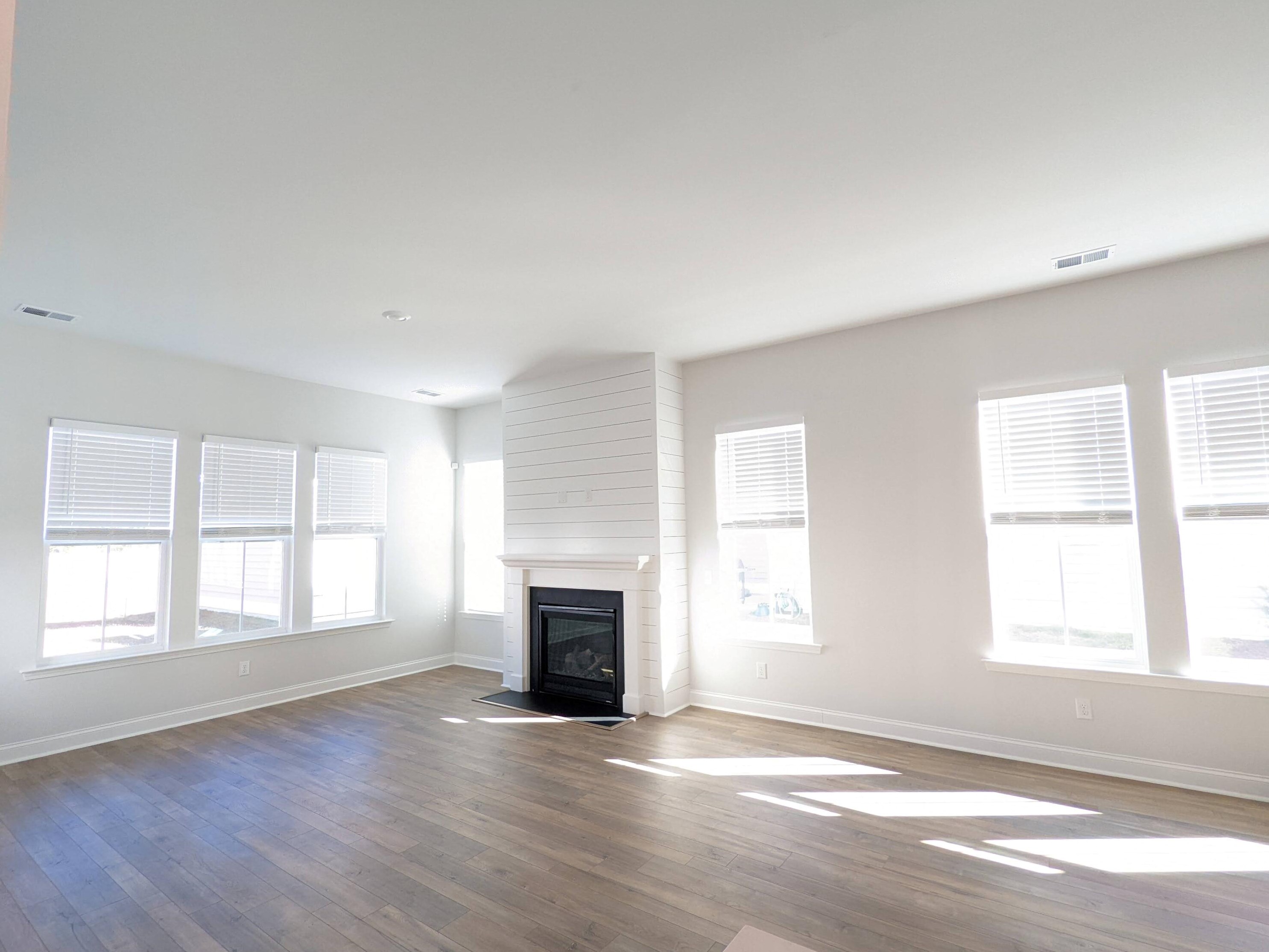 2828 Pinelog Ln, Johns Island, SC 29455