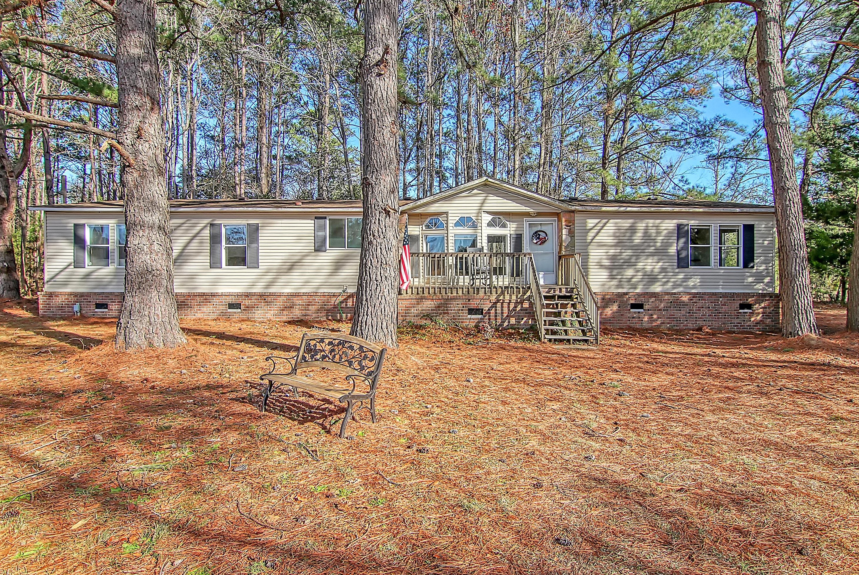 4650 Burdens Rd, Meggett, SC 29449