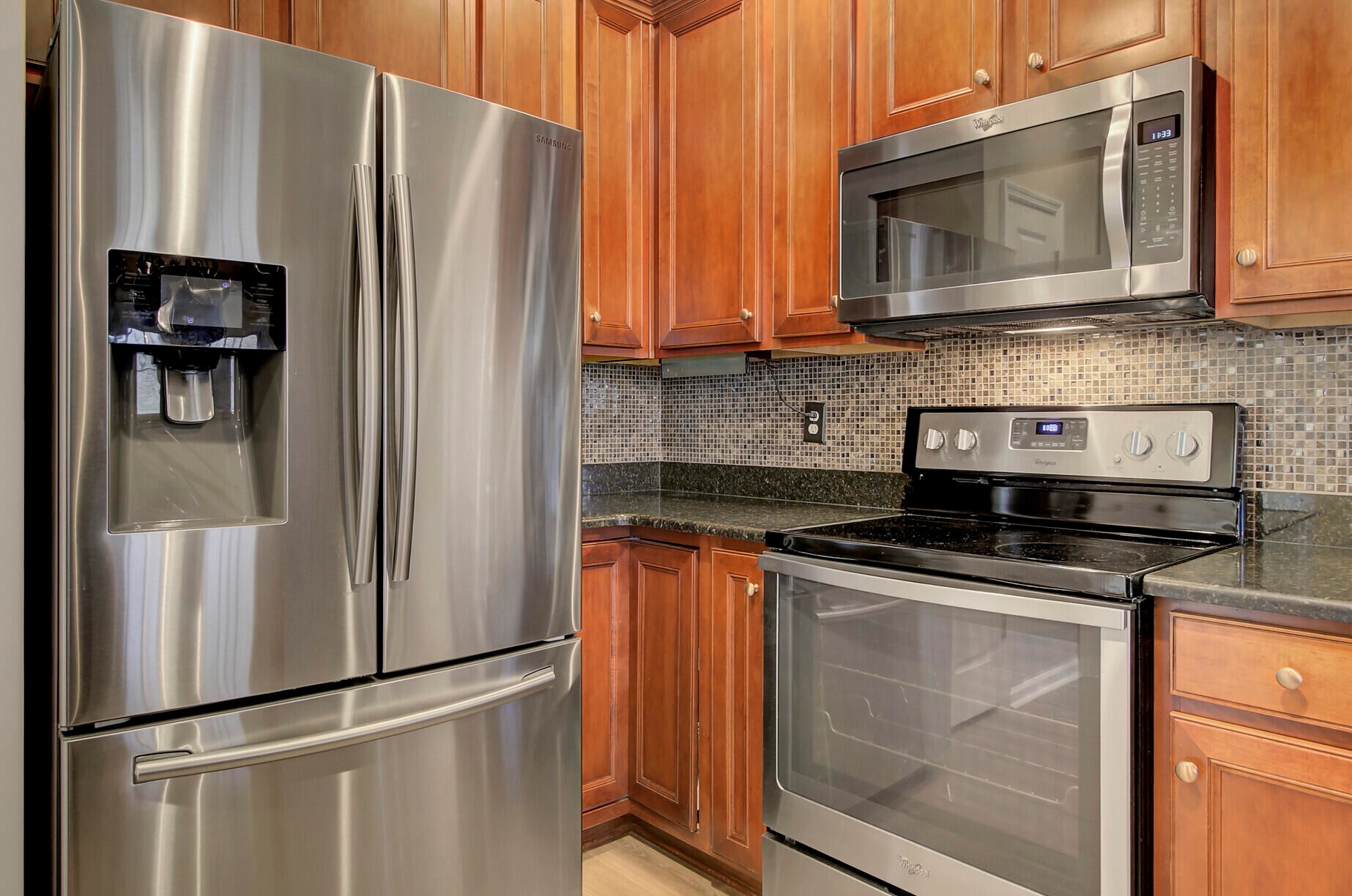 7328 Horned Grebe Ct, Charleston SC 29410-8274 exterior