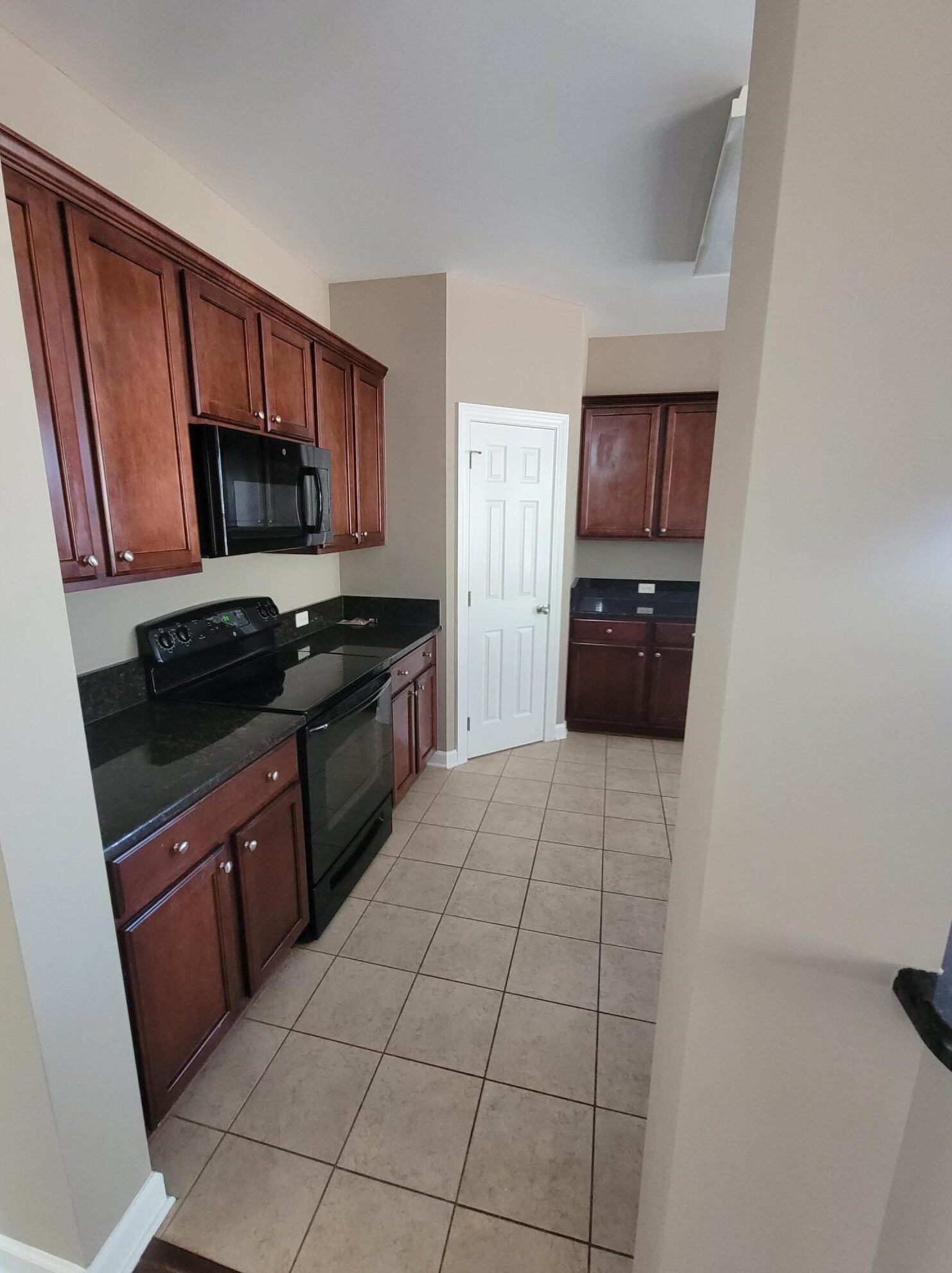 291 Killarney Trl, Moncks Corner SC  29461-8836 exterior