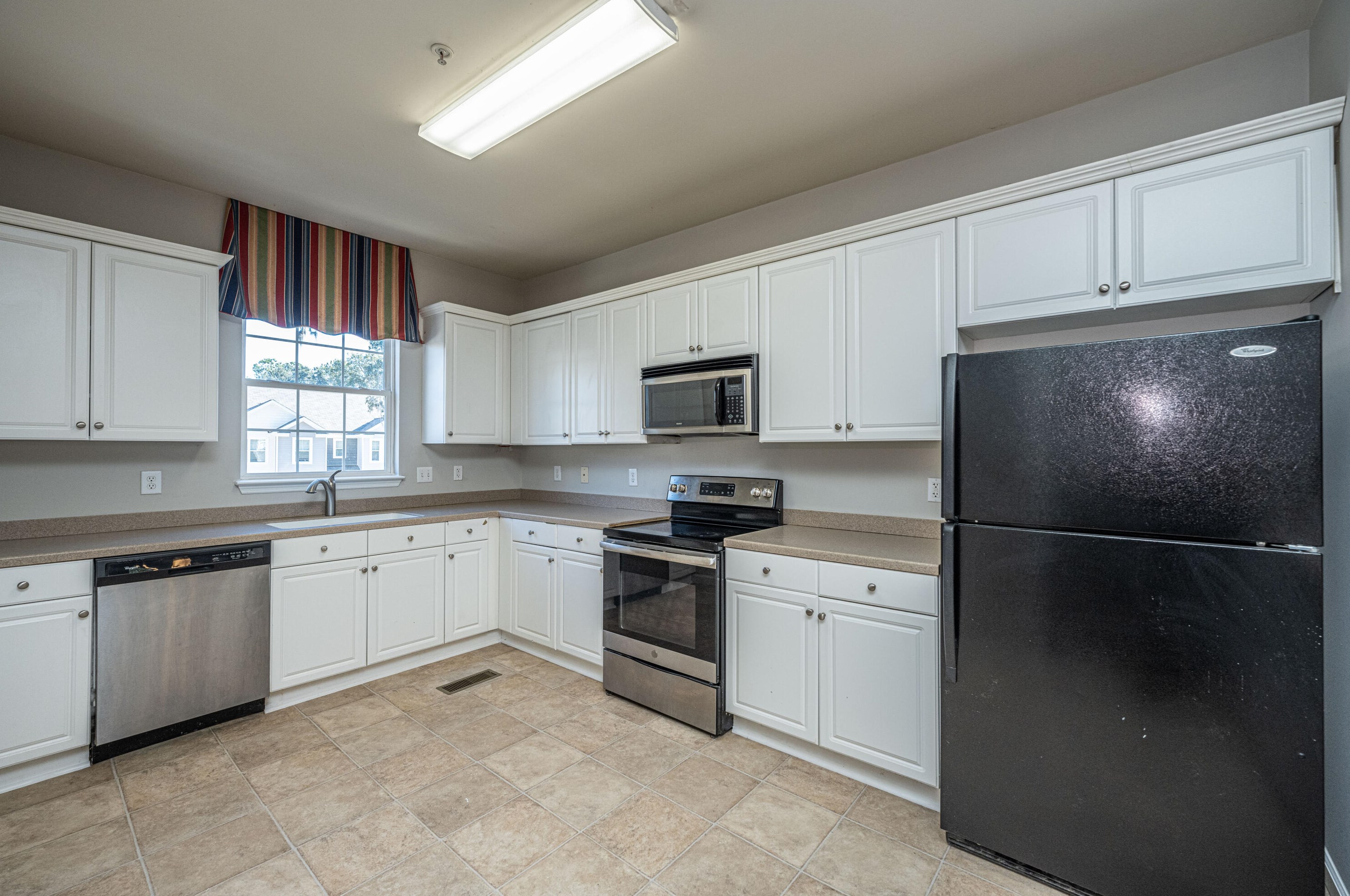 4664 Palm Vw Cir, Charleston SC 29418-5023 exterior