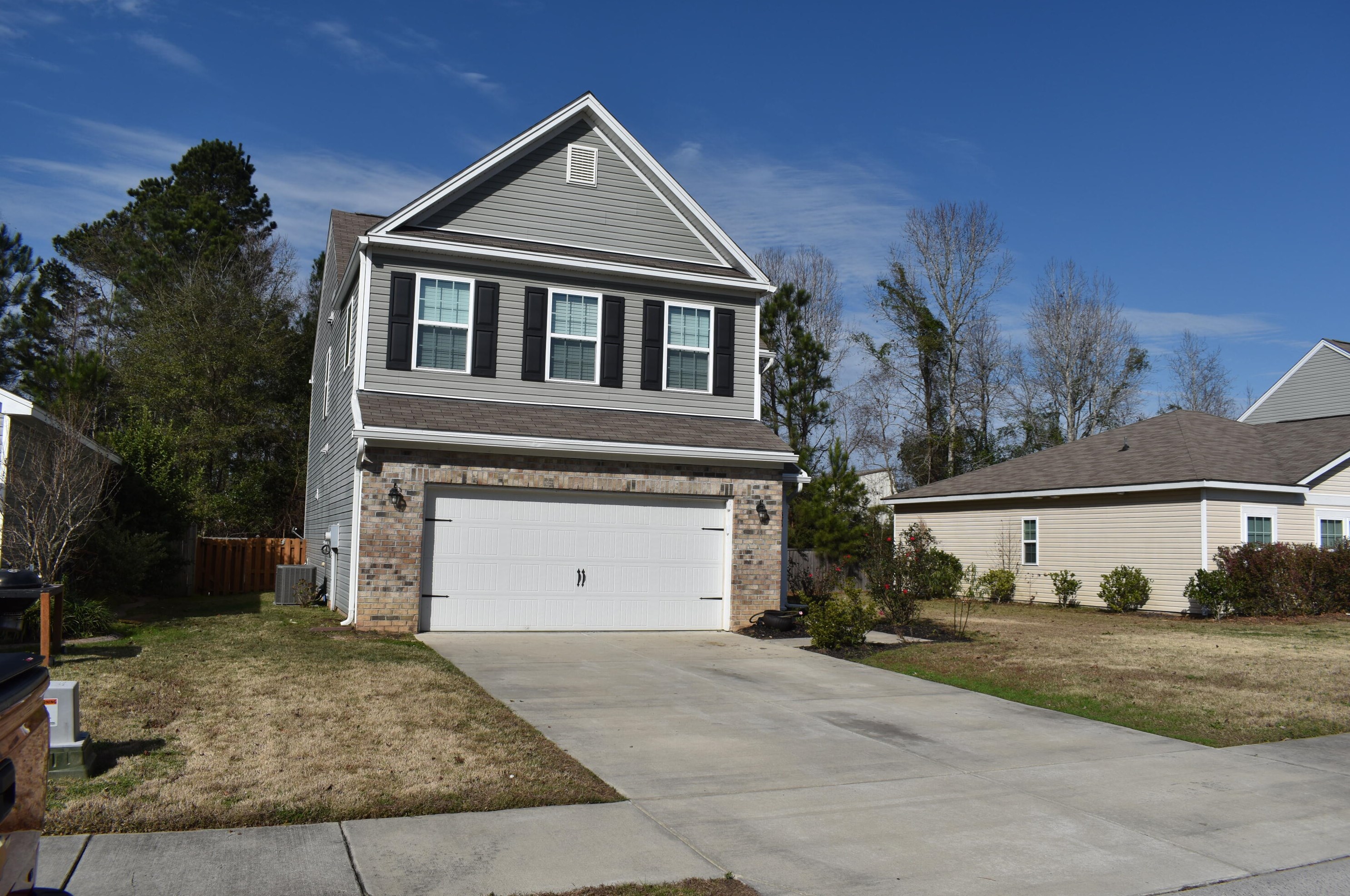 474 Rockville Rd, Moncks Corner, SC 29461-3012