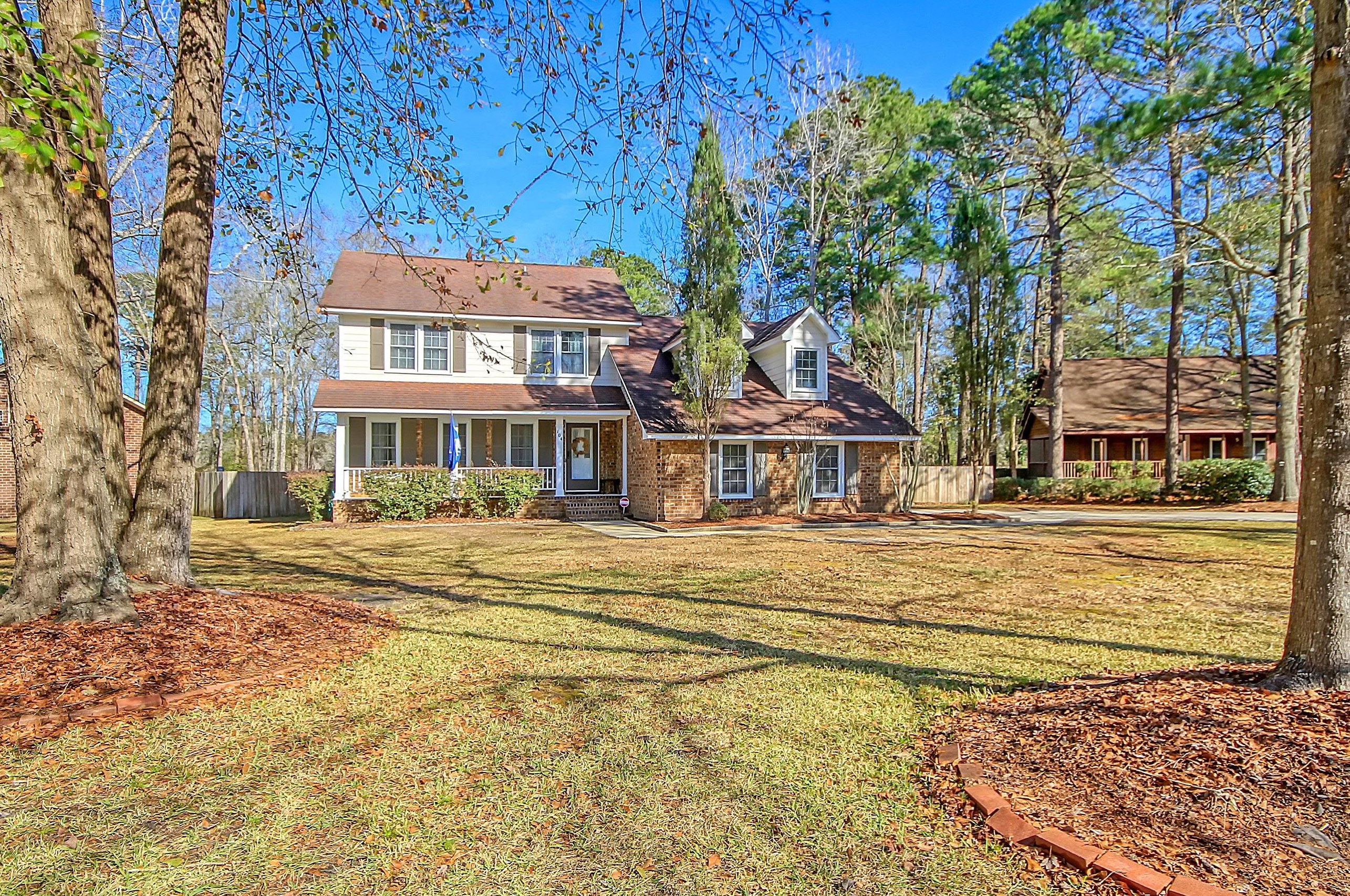 104 Westerfield Dr, Charleston, SC 29445-5323