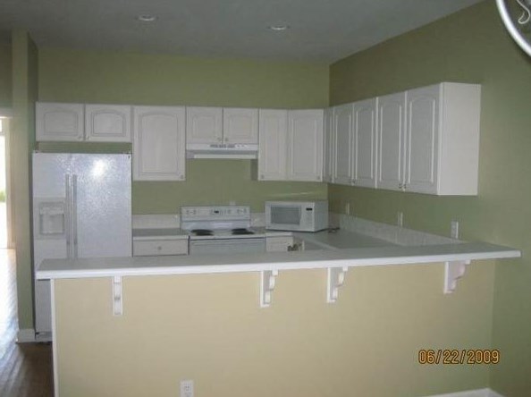 16 Radcliffe Pl, Charleston, SC 29403