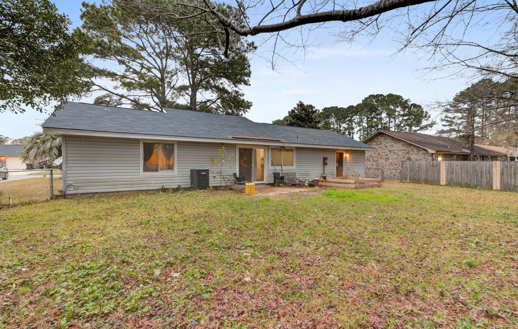 306 Vixen Blvd, Charleston, SC 29445-2714
