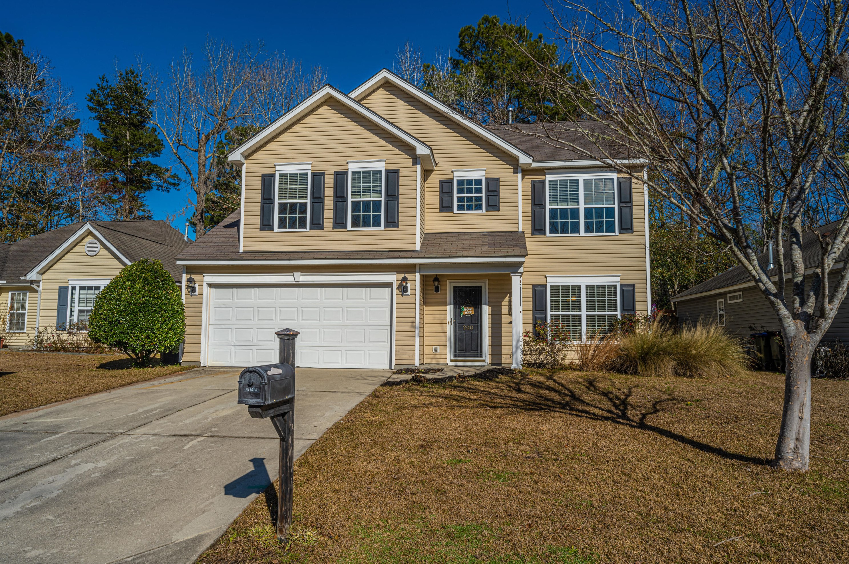 200 Moon Shadow Ln, Summerville, SC 29485-4586