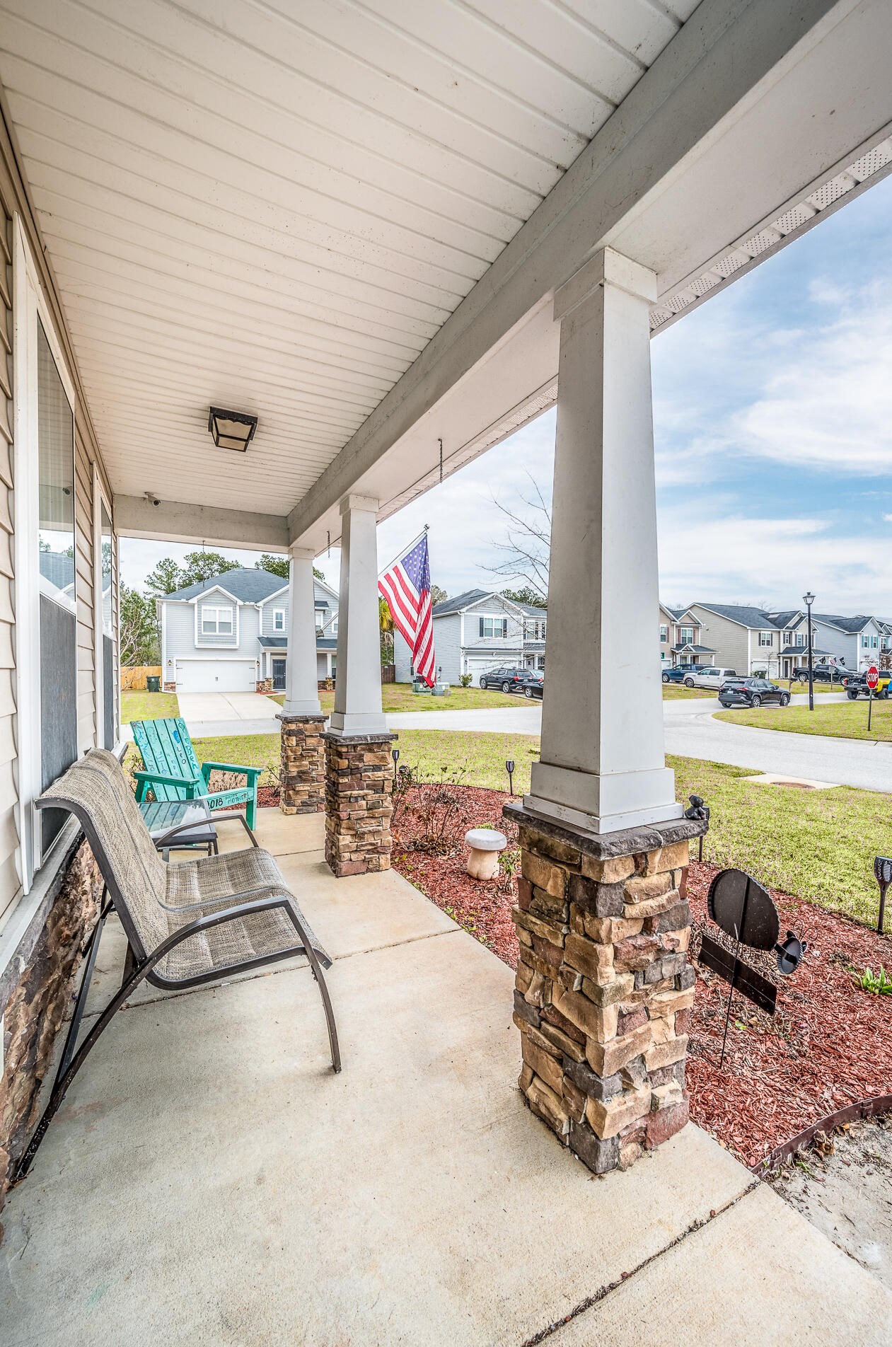 601 Ravens Wood Rd, Summerville, SC 29486-8455